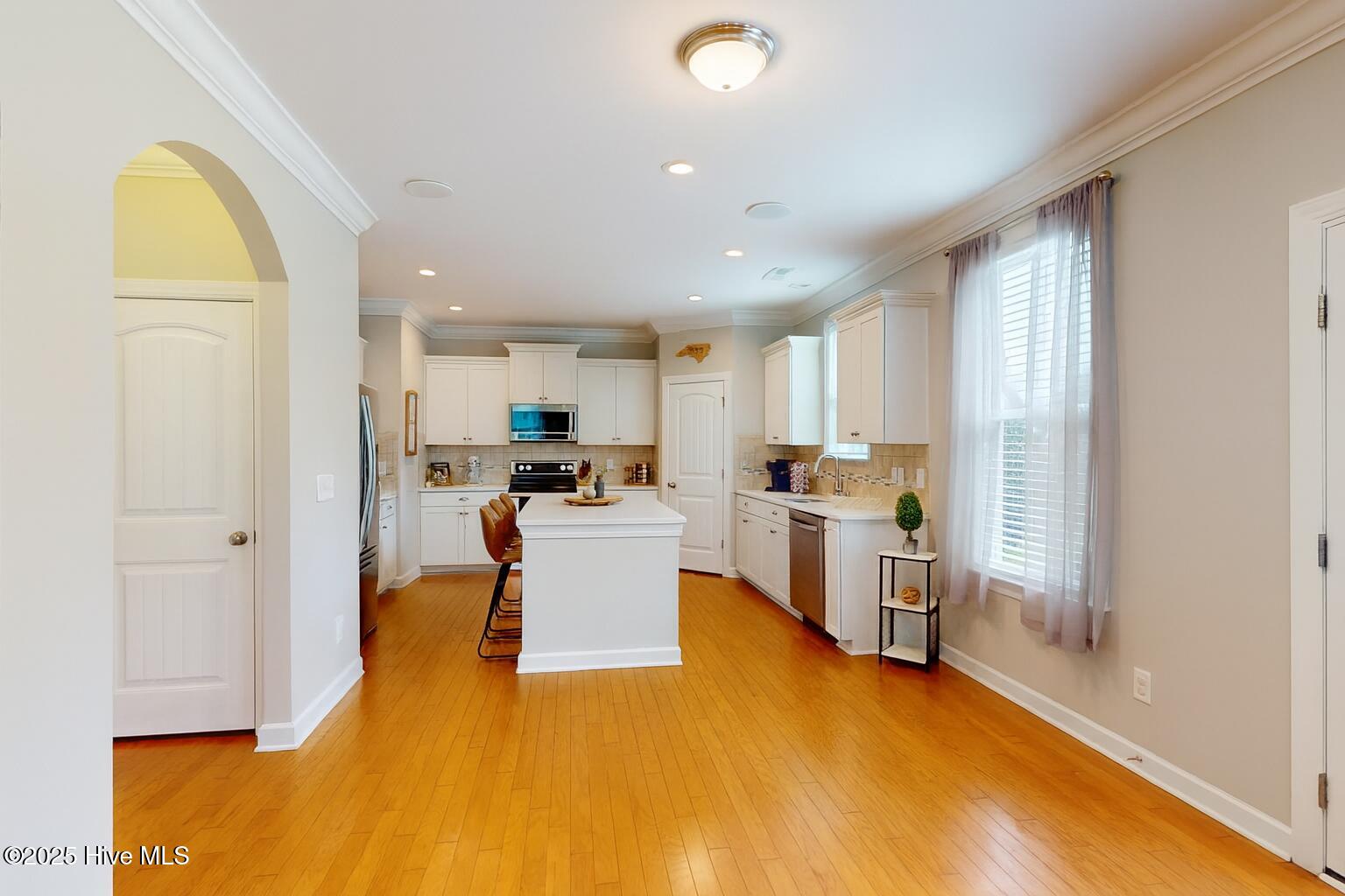 100526795 | Photo 20