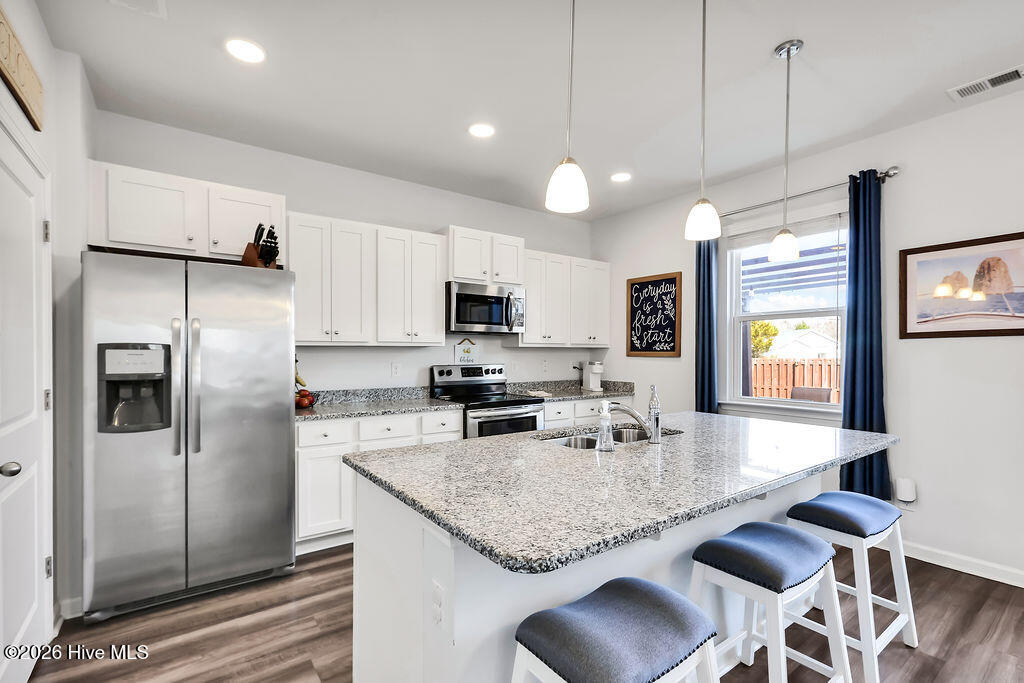 100560031 | Photo 13