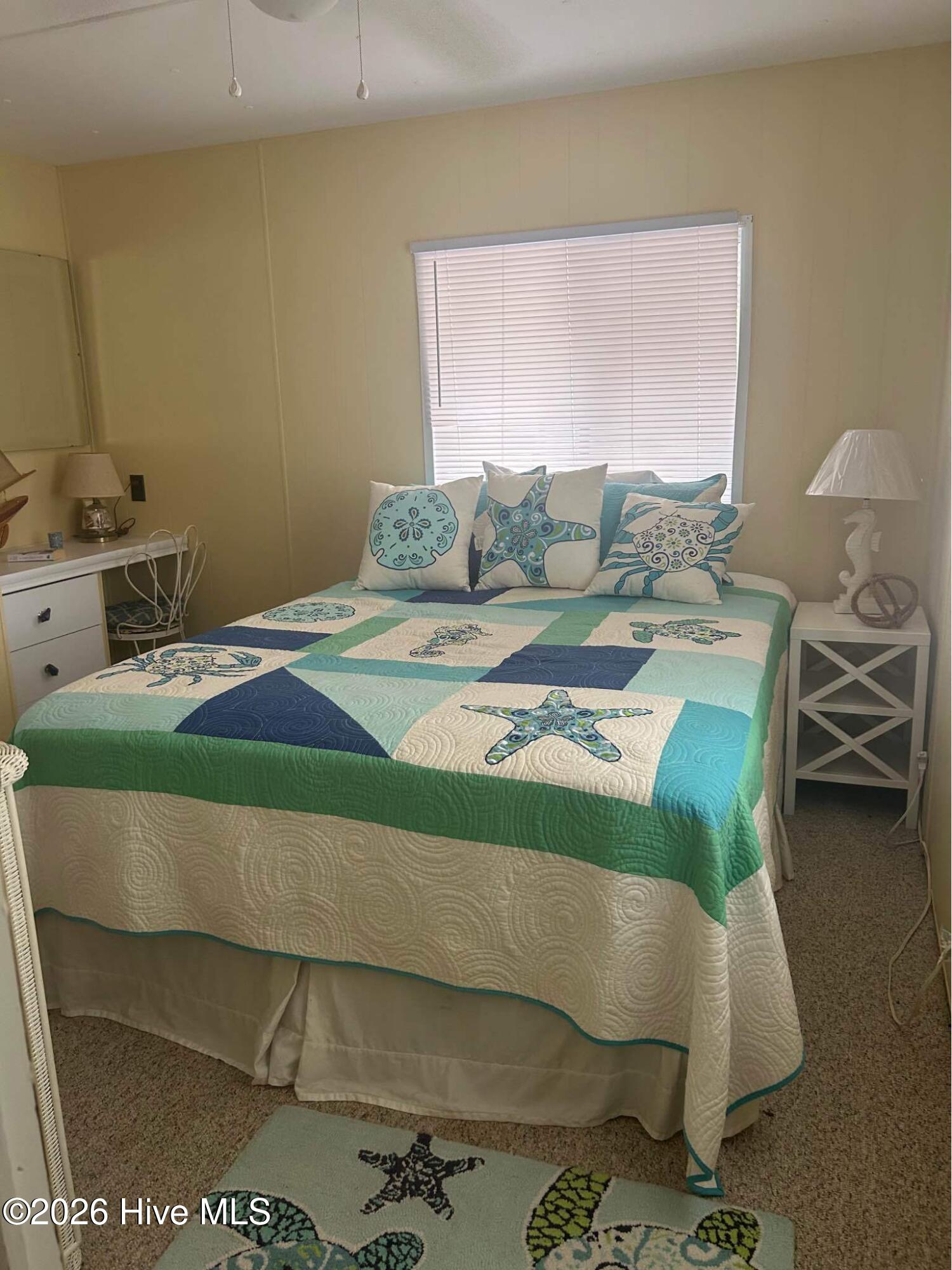 100562587 | Photo 16