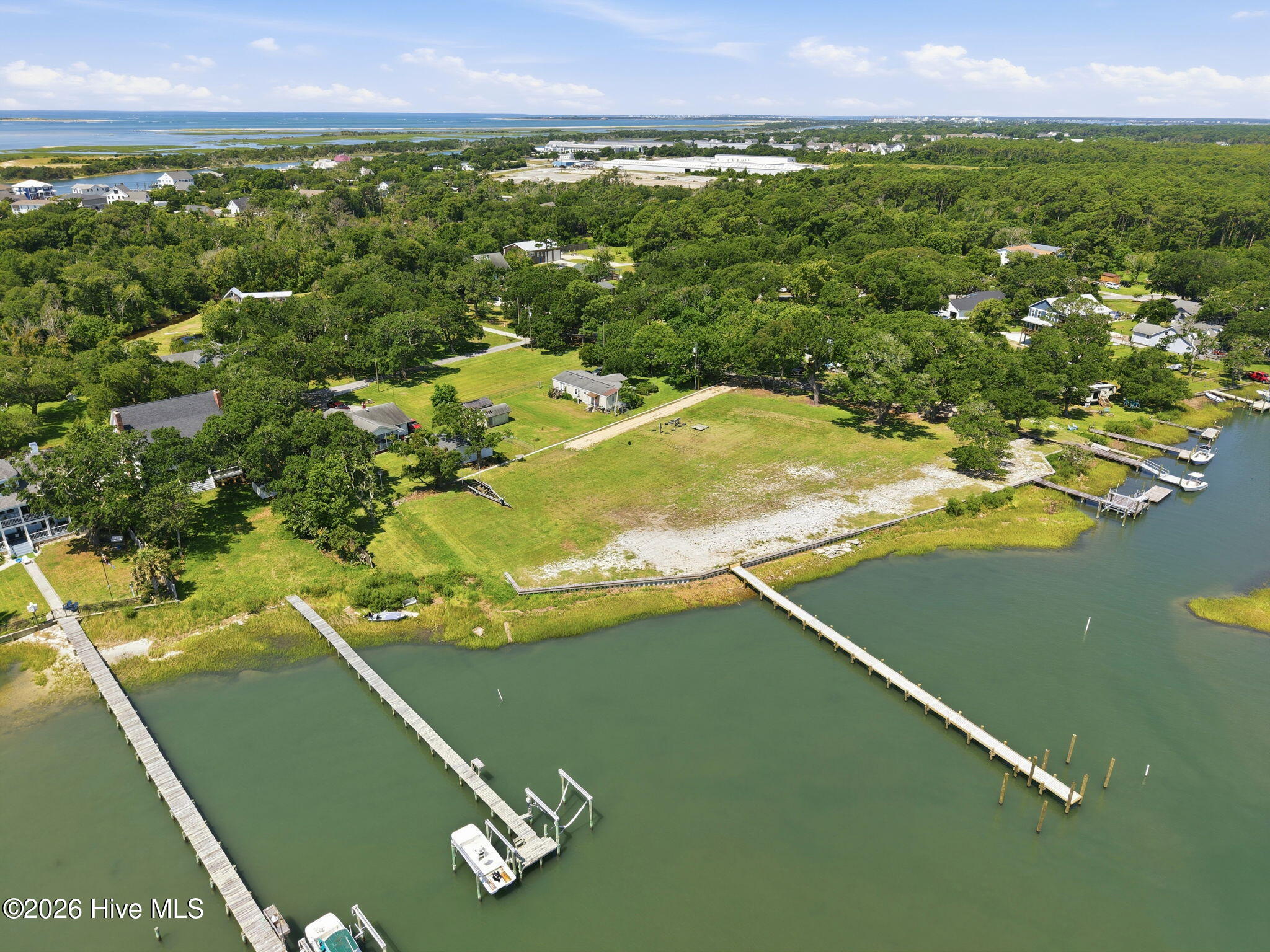 184 2 Lennoxville Point Road,Beaufort