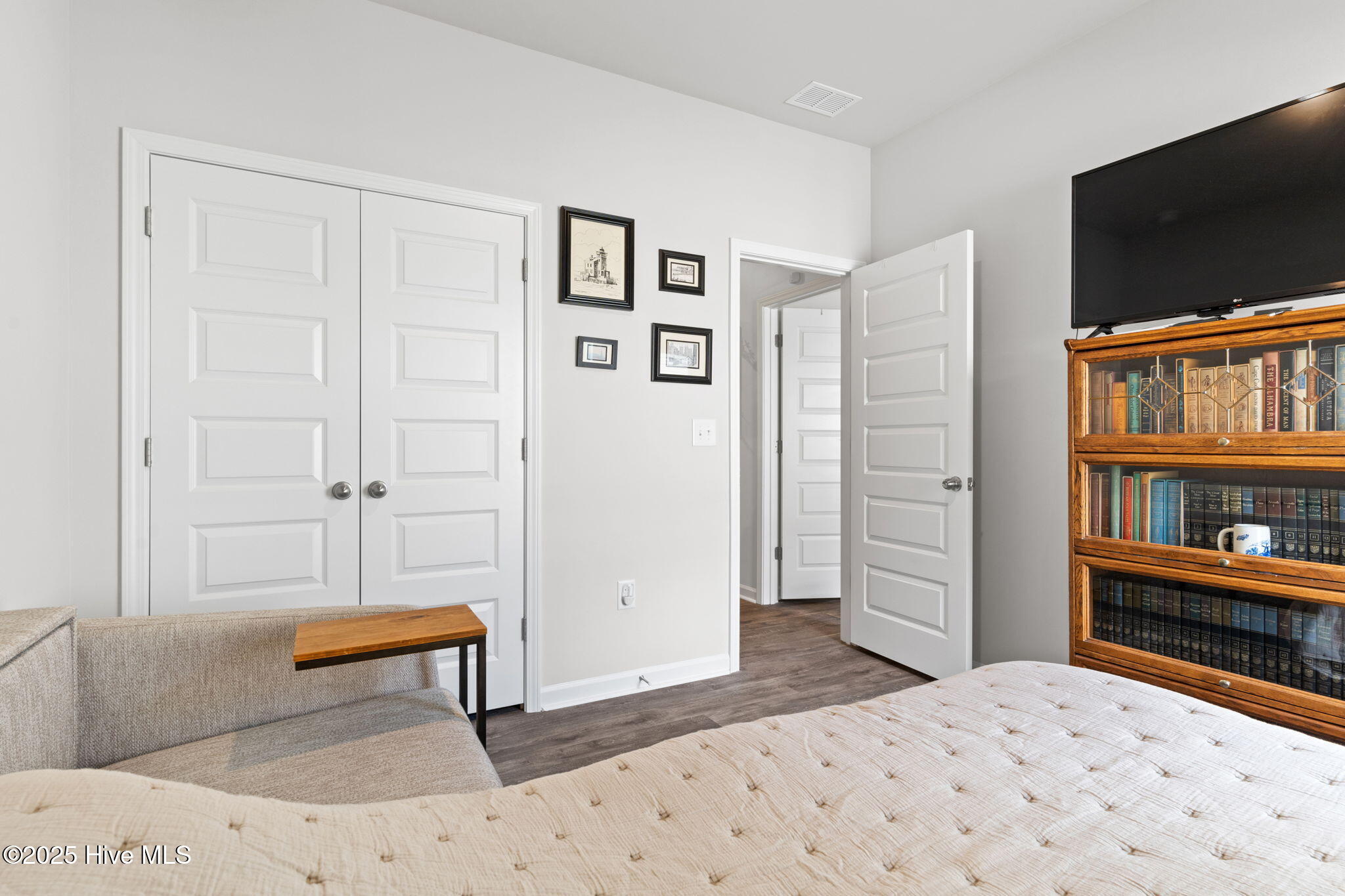 100532553 | Photo 27