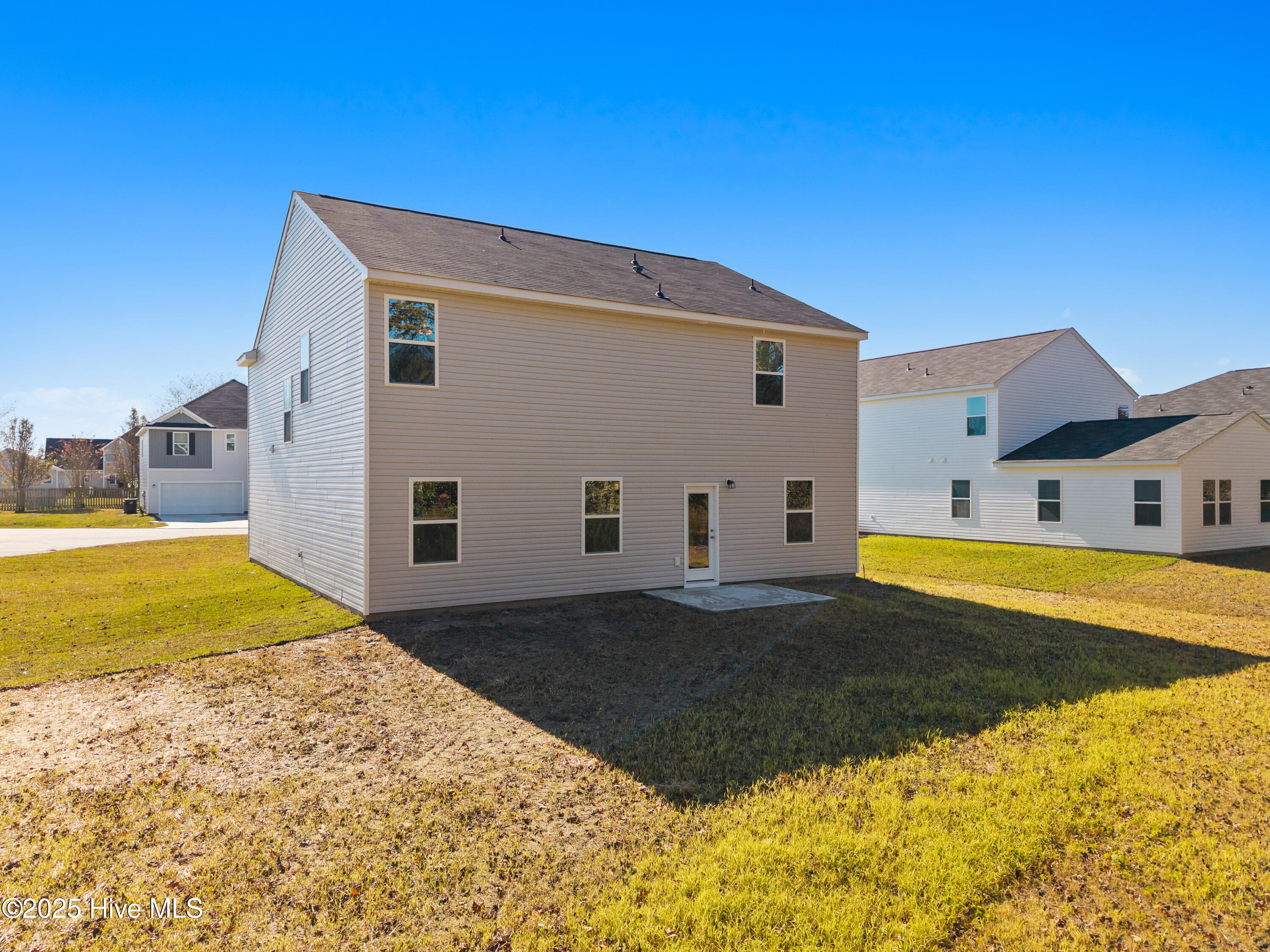 100525599 | Photo 10