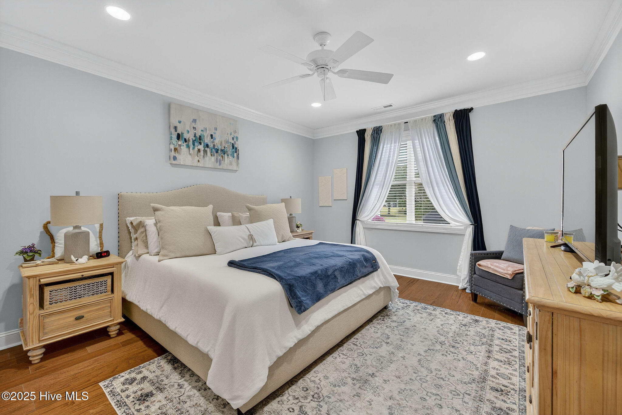 100538895 | Photo 18