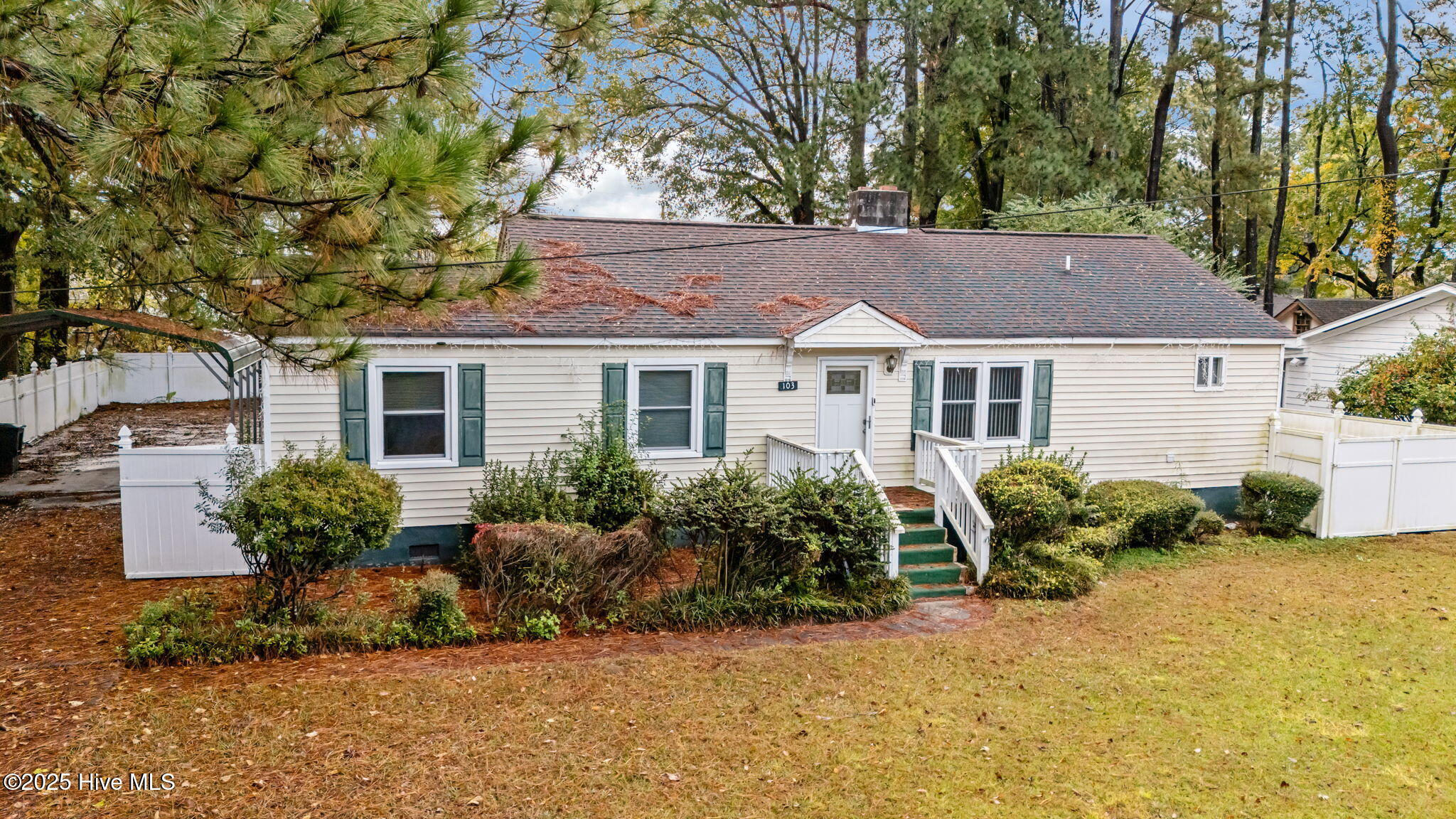 Homes for sale in Greenville, NC | 103 John Ave, Greenville, NC 27858 | MLS# 100539010