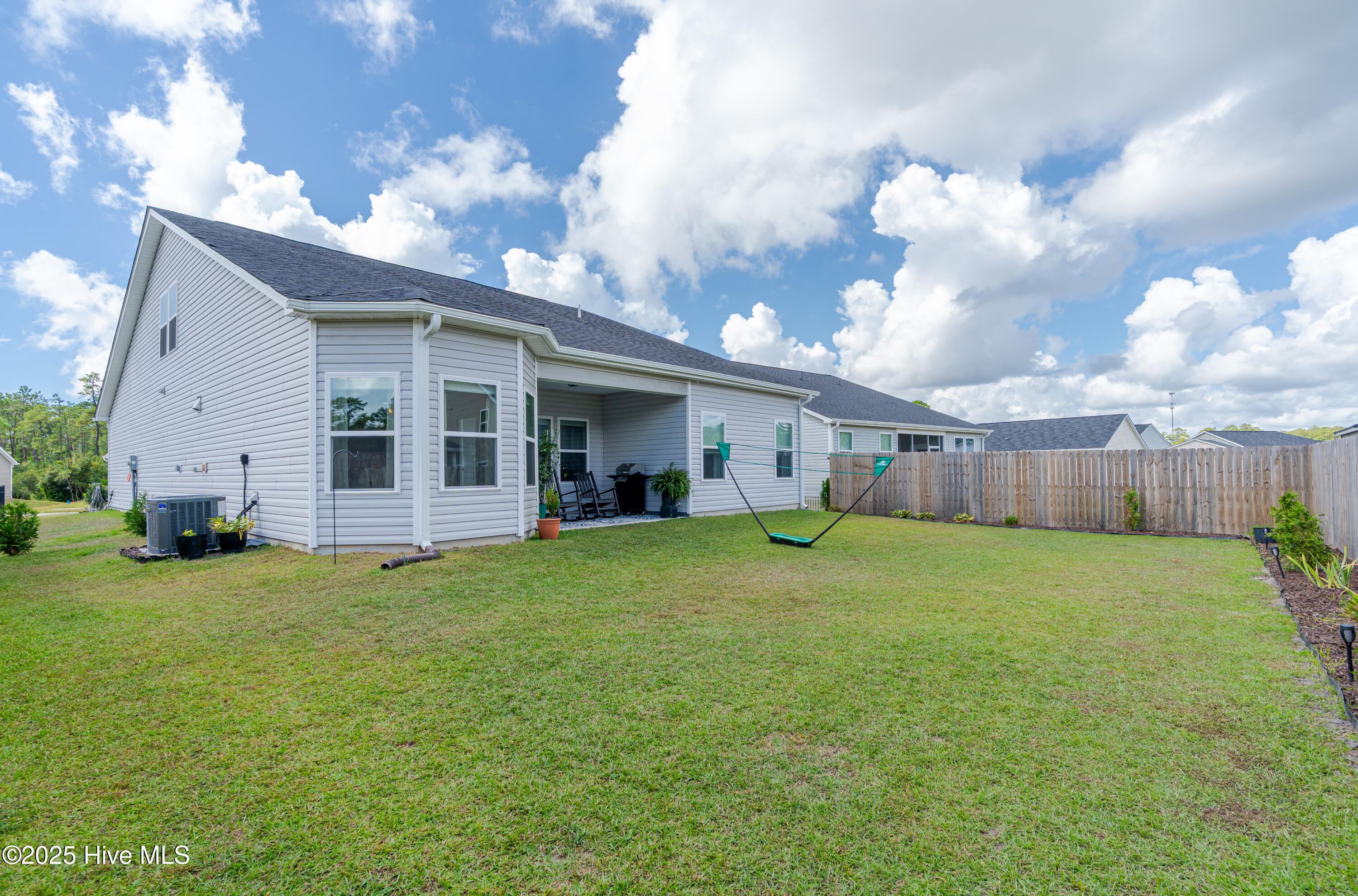 1592 E New Carraway Place SE, Bolivia, NC, 28422