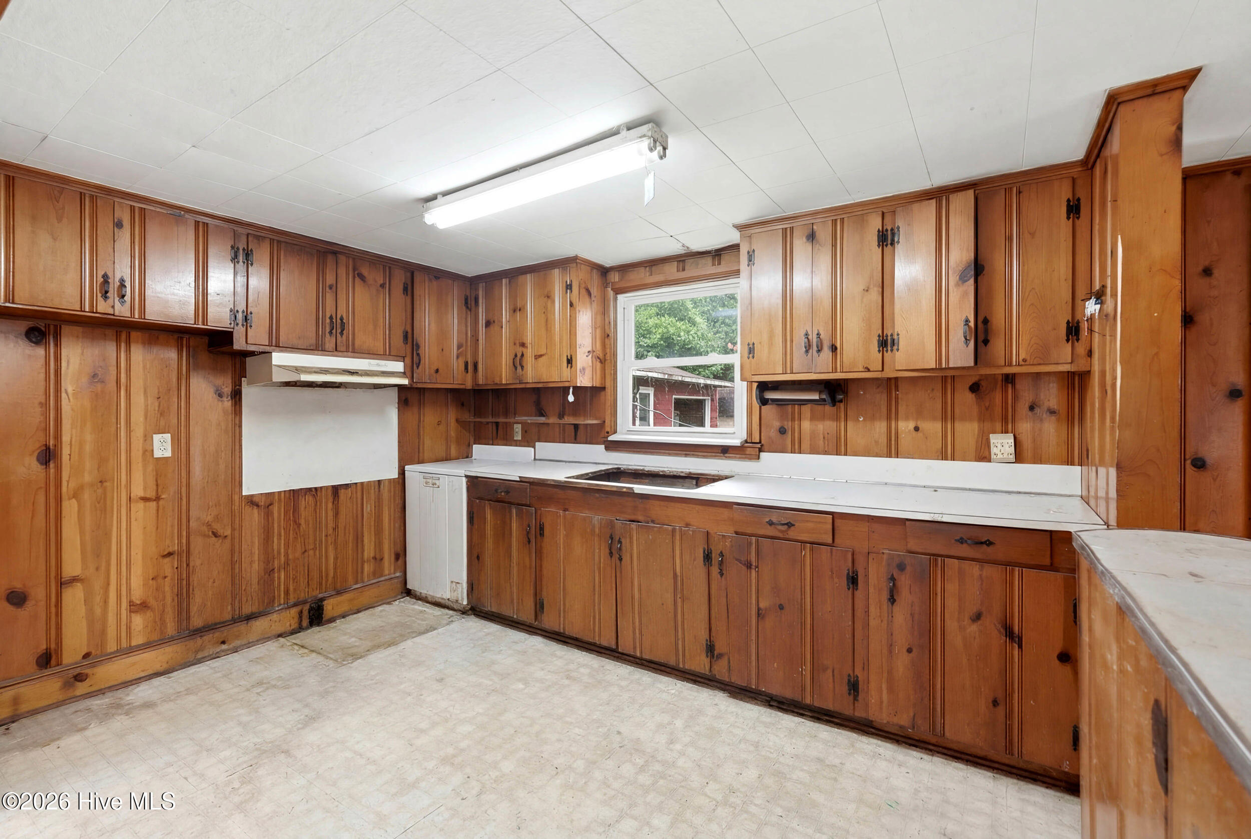 343 W Stevens Street, Wallace, NC 28466 – photo 14: 14_kitchen