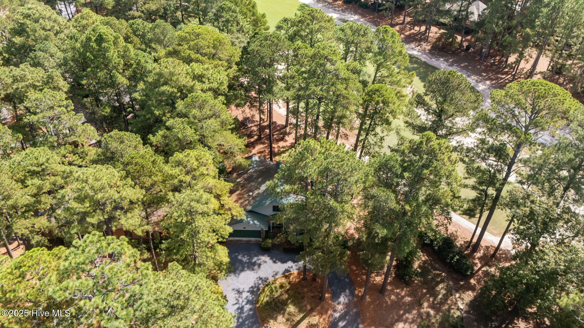 Homes for sale in Pinehurst, NC | 4 Inverness Pl, Pinehurst, NC 28374 | MLS# 100535006