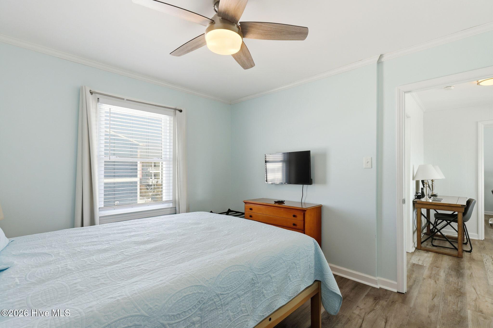 100558178 | Photo 41