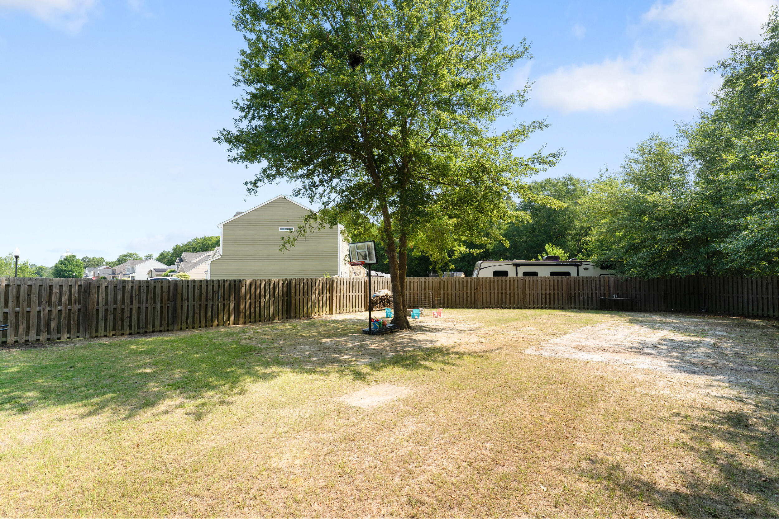 2025-07-07_137_beallwood_dr-em-37