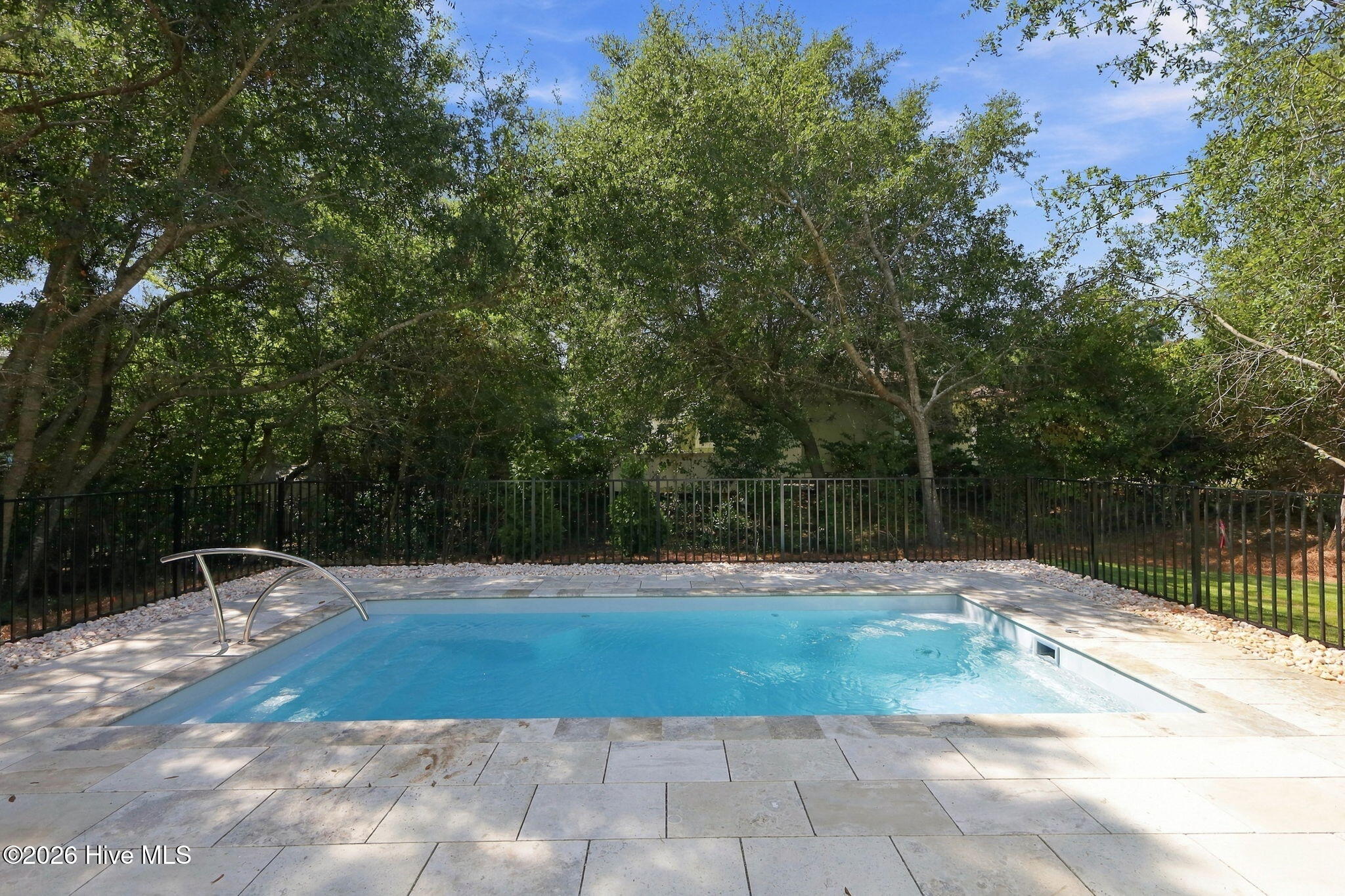 405 Emerald Landing 