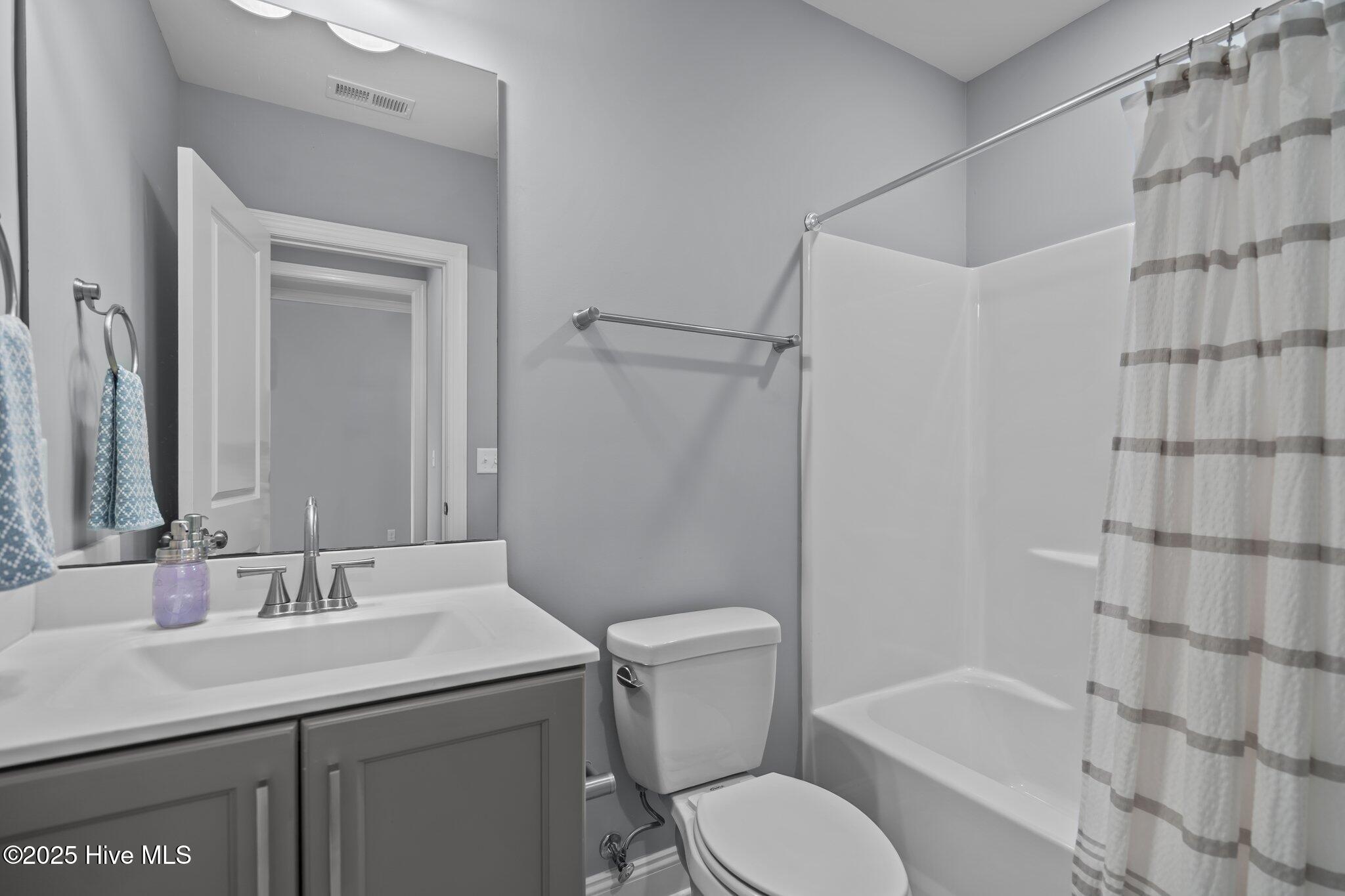 100515846 | Photo 28