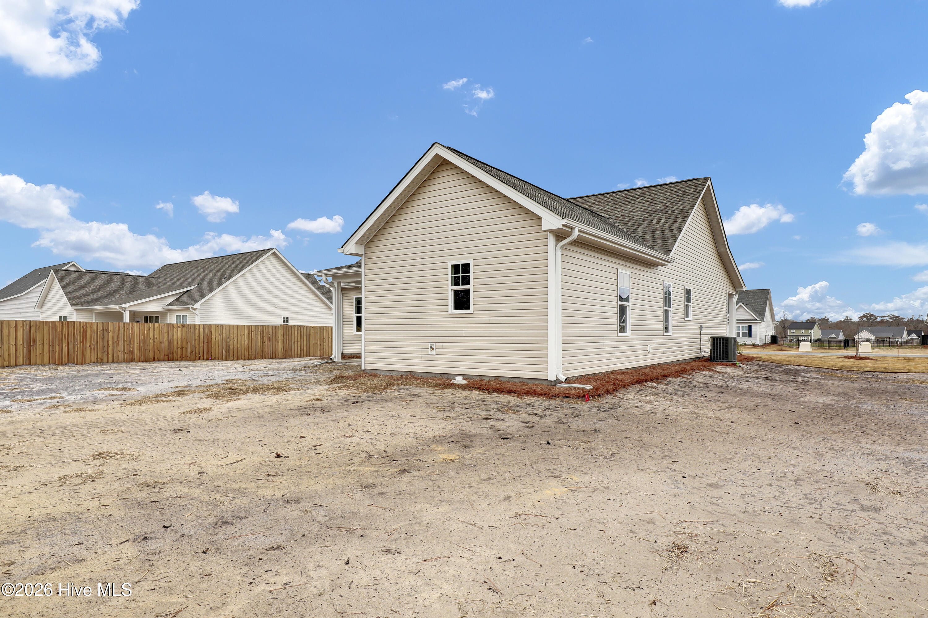 100534930 | Photo 29