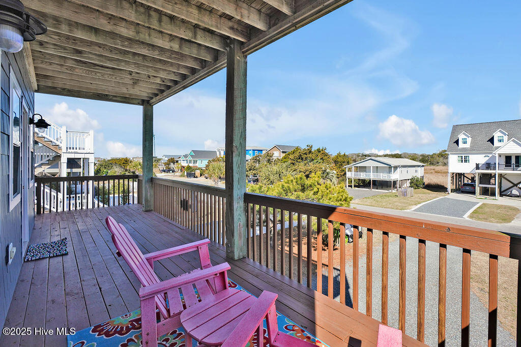 100529088 | Photo 110