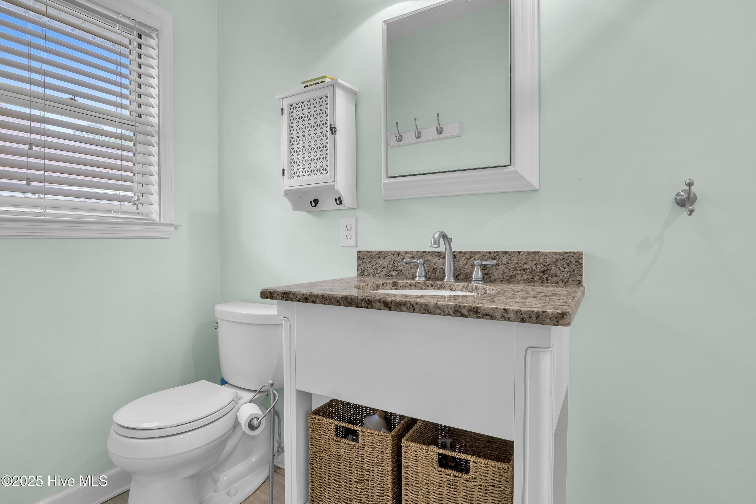 100536846 | Photo 32