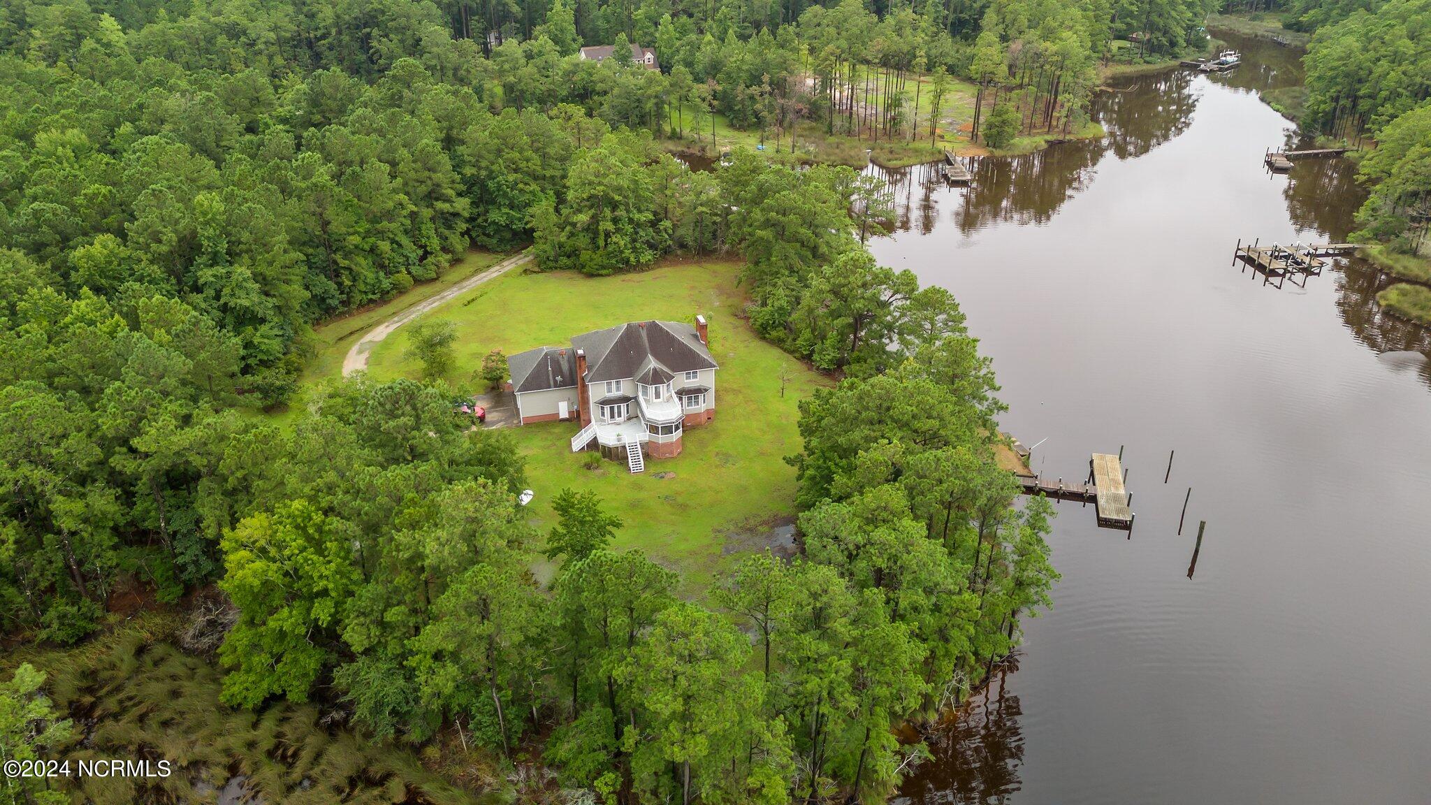 1039 Pasture Point Road,Merritt