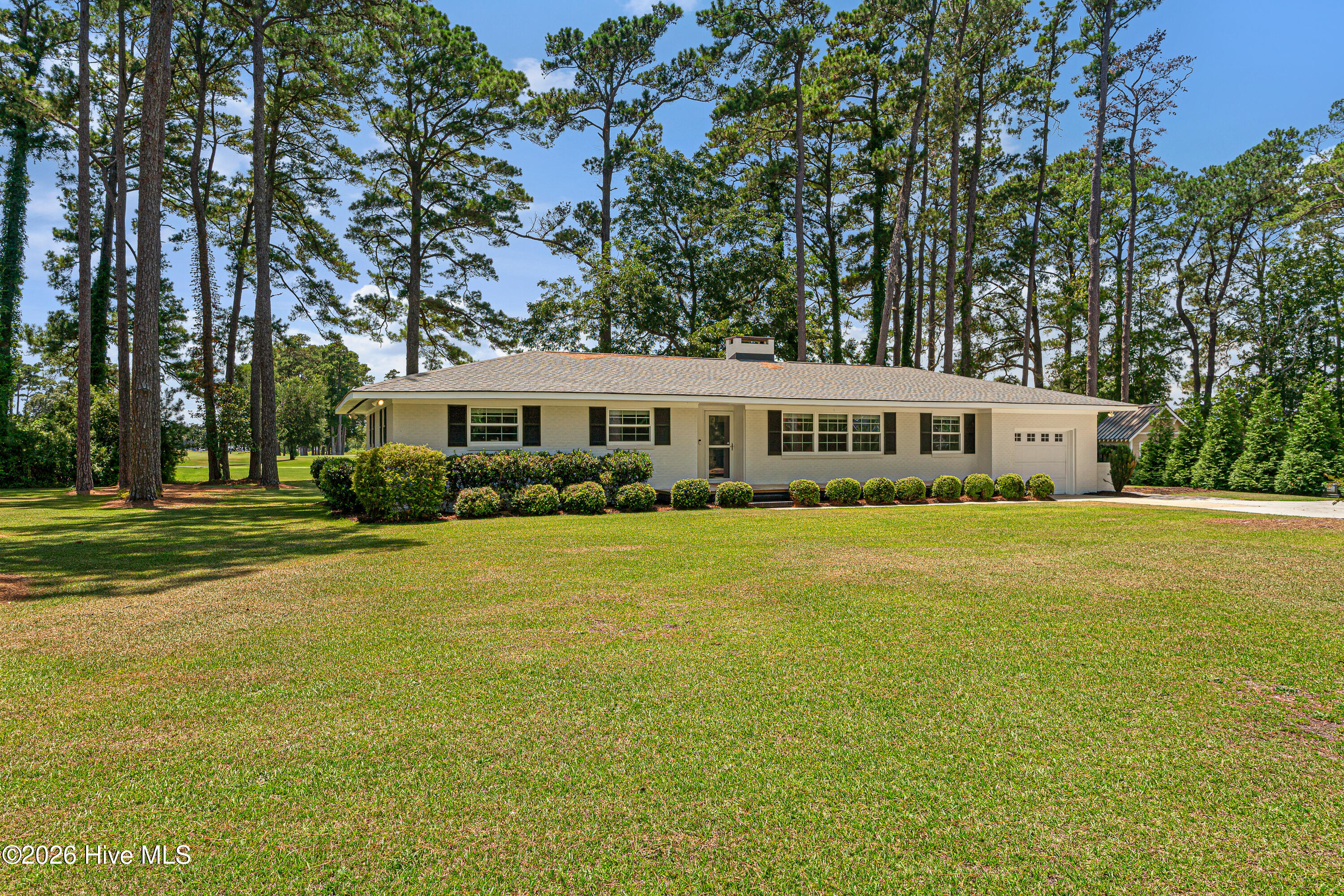 1705 River Drive,Morehead City