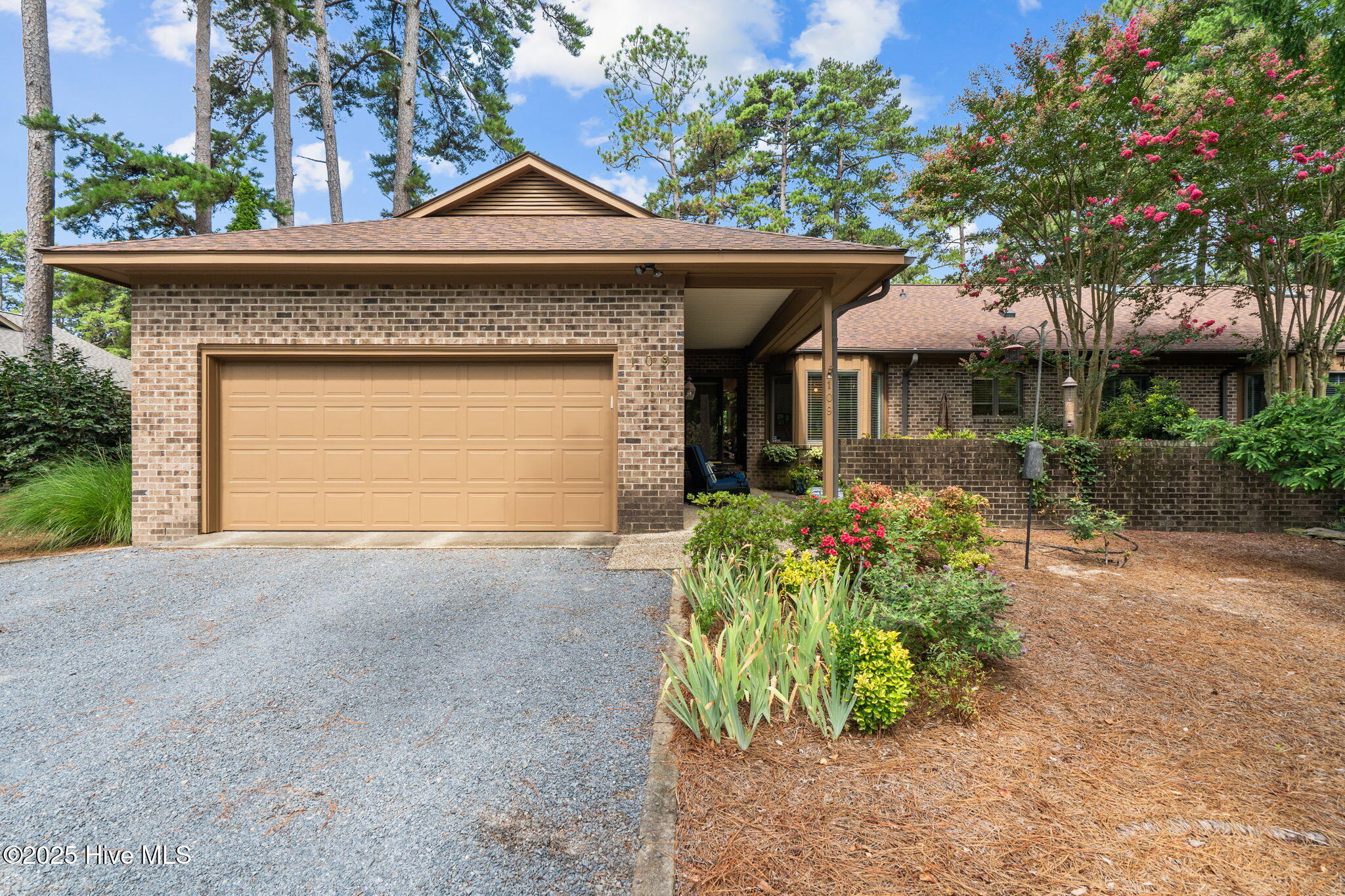 Homes for sale in Pinehurst, NC | 109 Florence Dr, Pinehurst, NC 28374 | MLS# 100526743