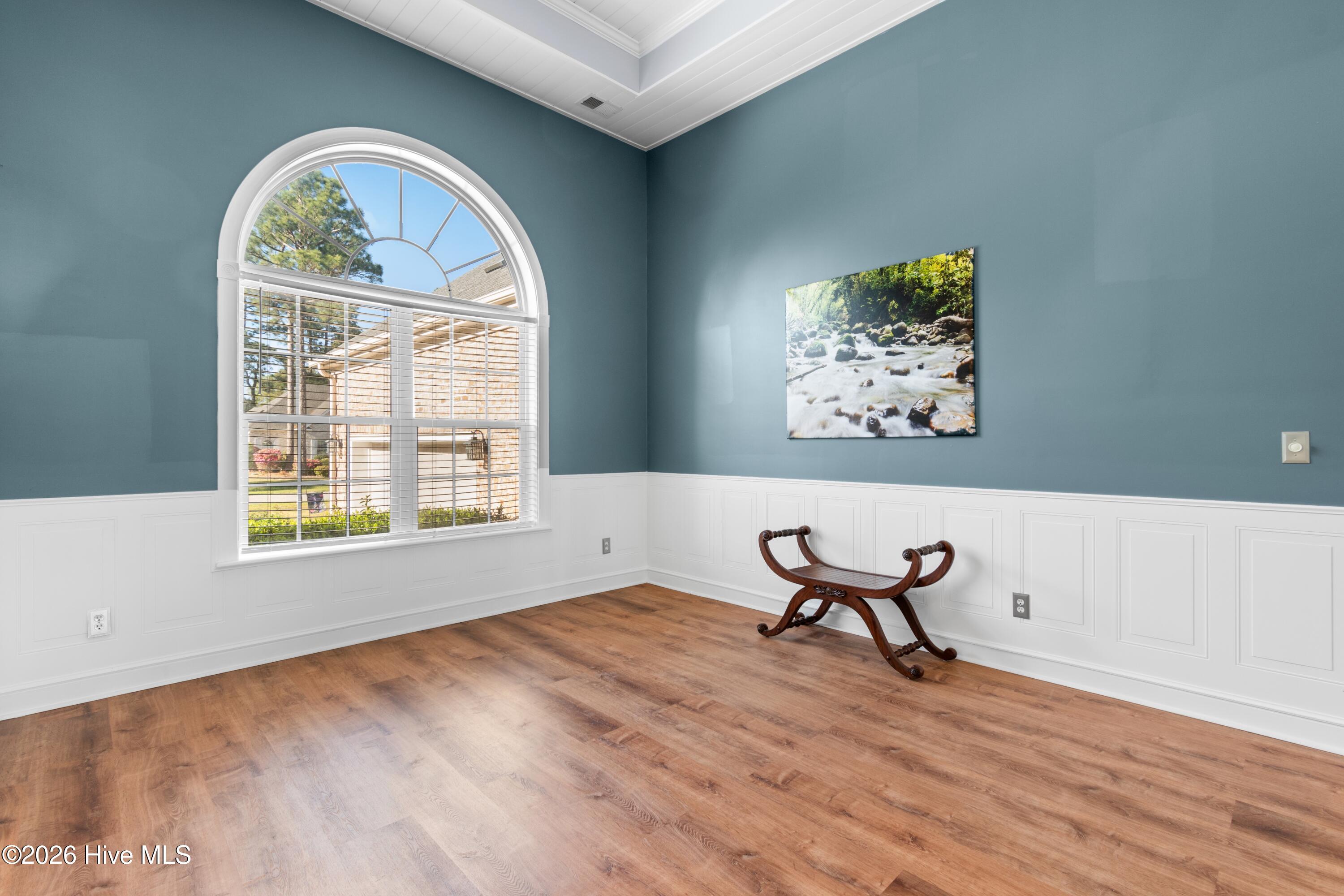 100564906 | Photo 21