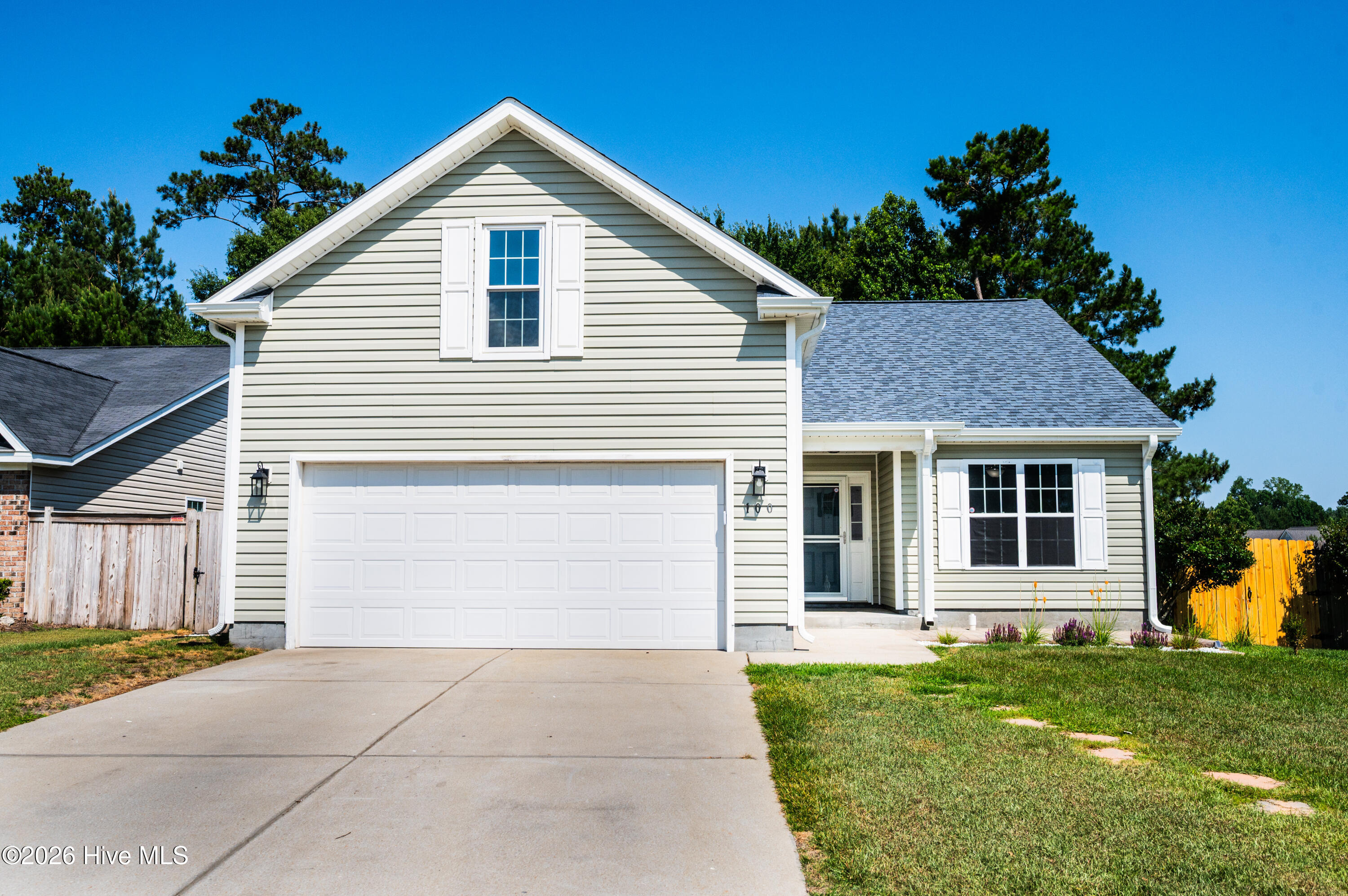 100 Lakeside Green Drive,New Bern