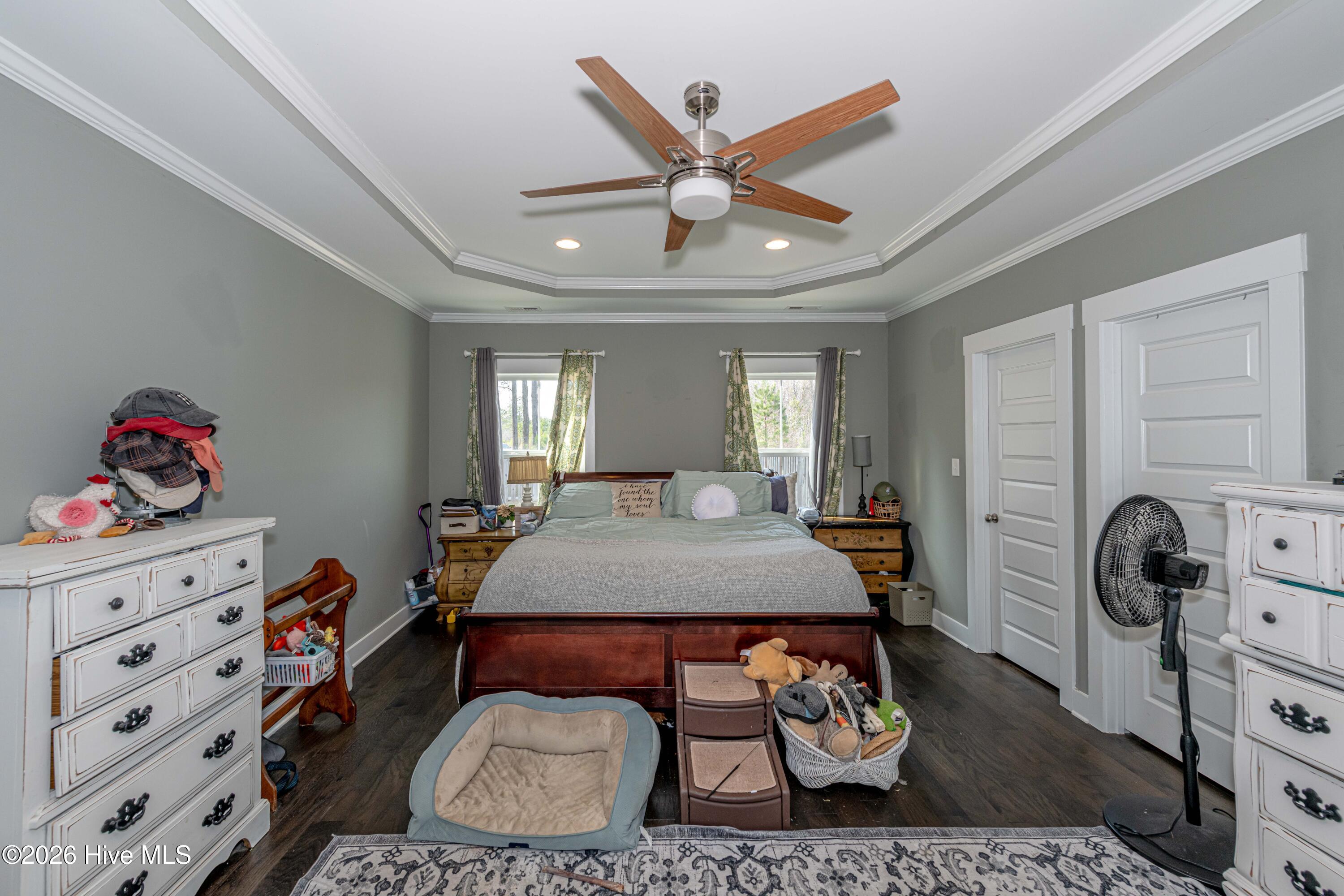 100559174 | Photo 40