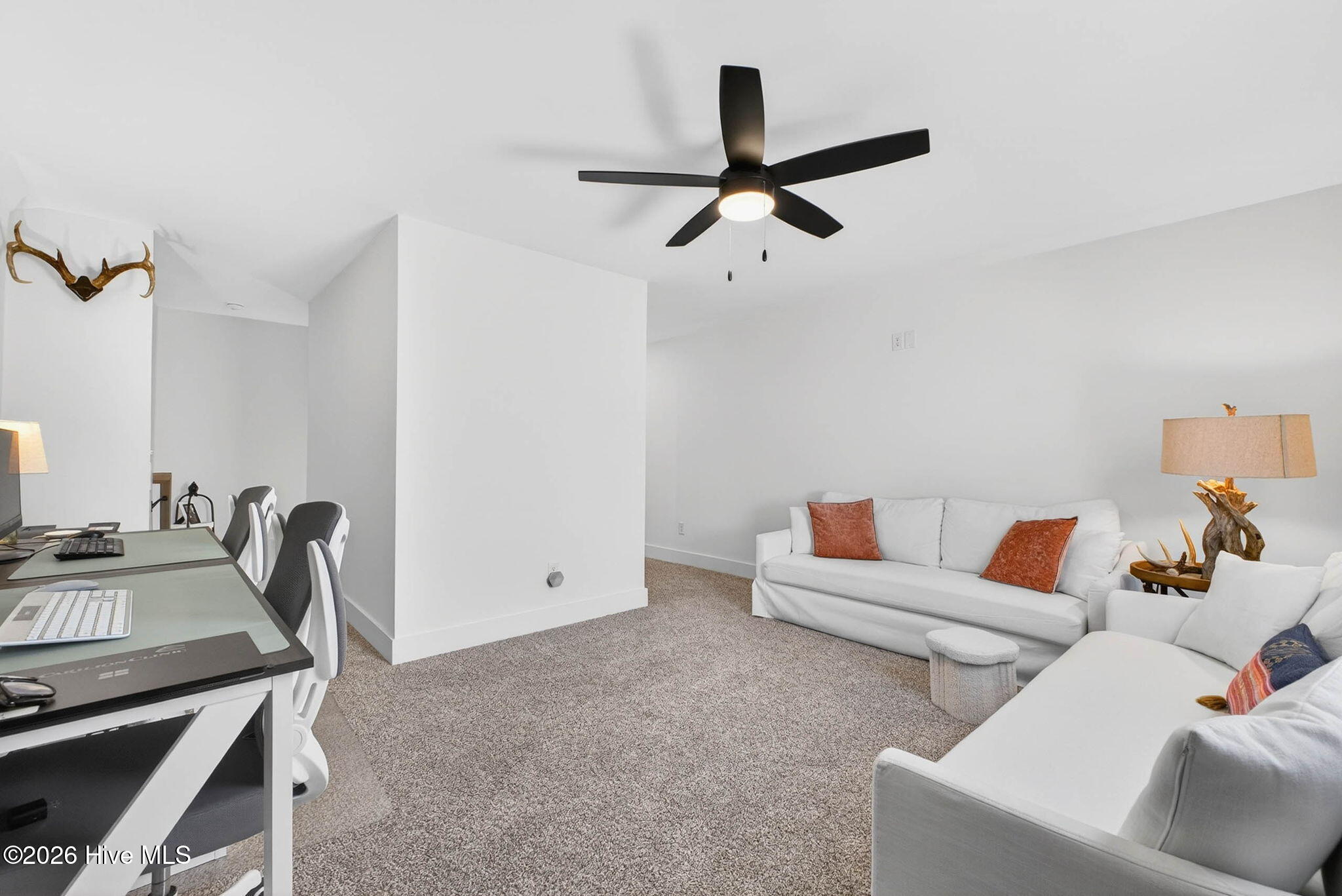 100561272 | Photo 34