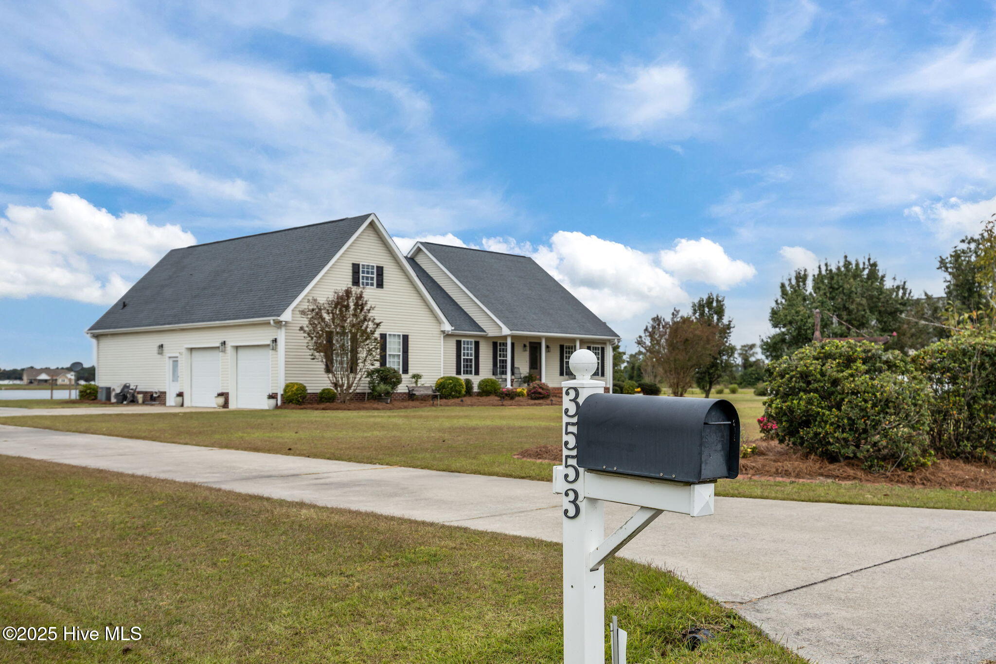 Homes for sale in Grifton, NC | 3553 Fountain Hill Dr, Grifton, NC 28530 | MLS# 100529433