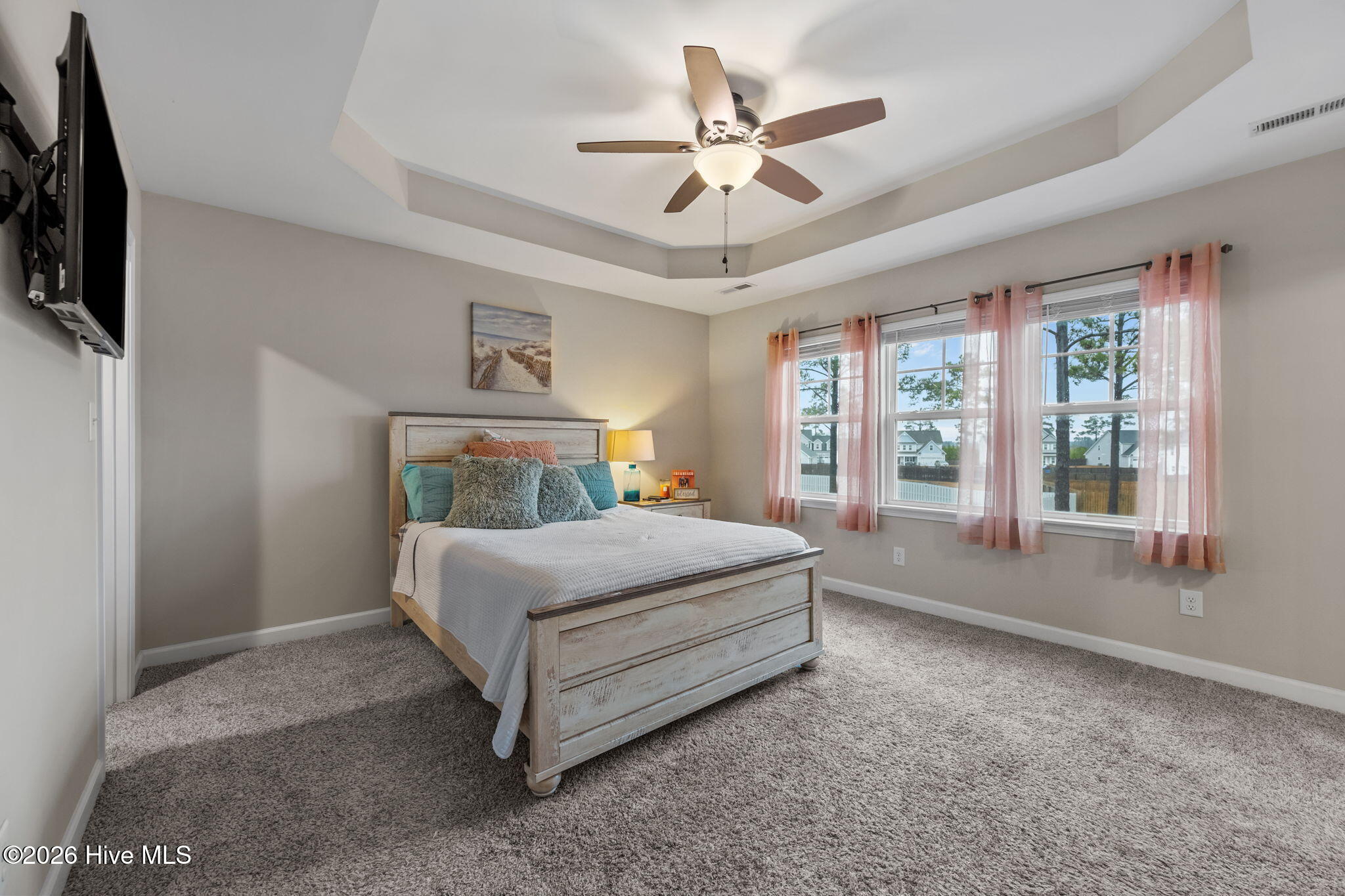 100558417 | Photo 21