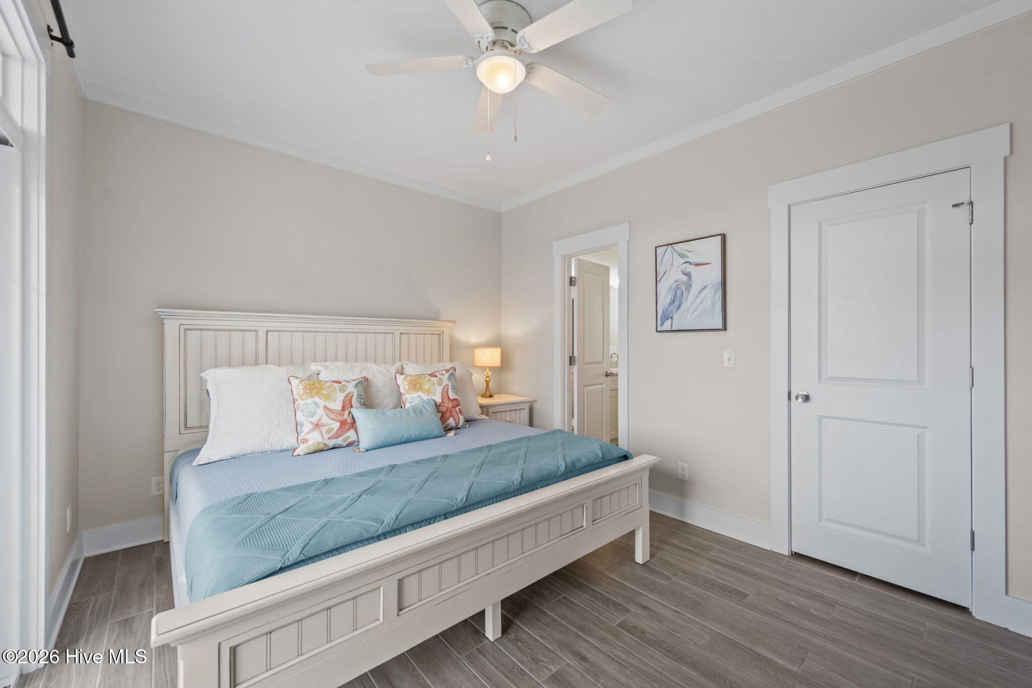 100555174 | Photo 52