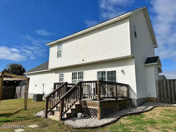 100560235 | Photo 52