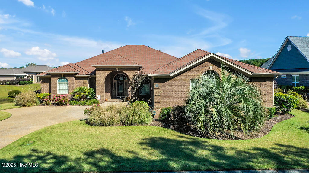 100544404 | Photo 37