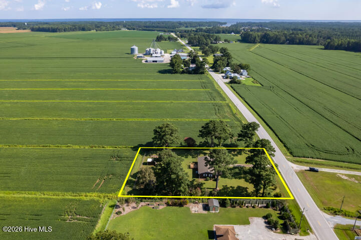 22367 Nc Highway 55,Oriental