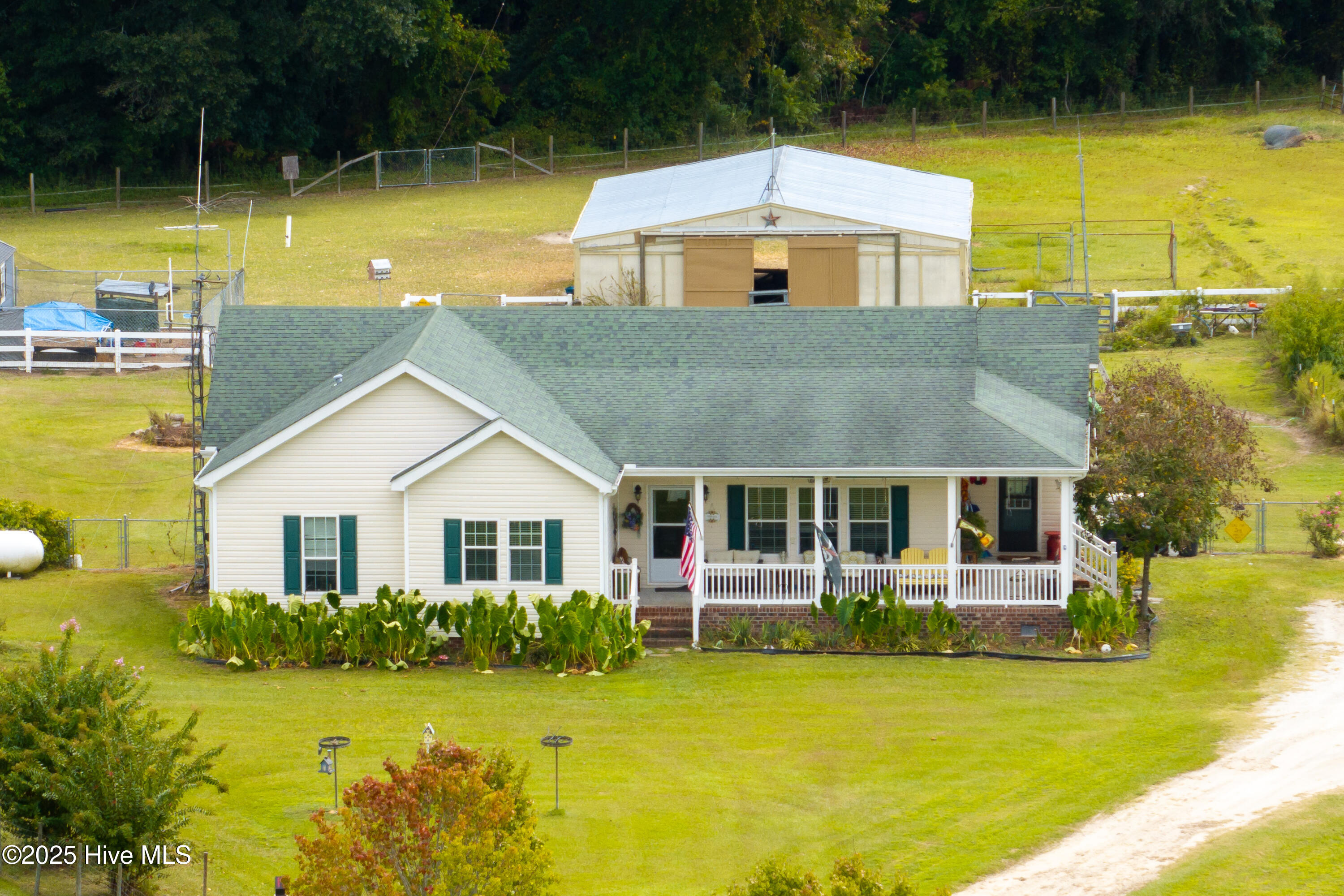 330 Boyd Lane,Cove City