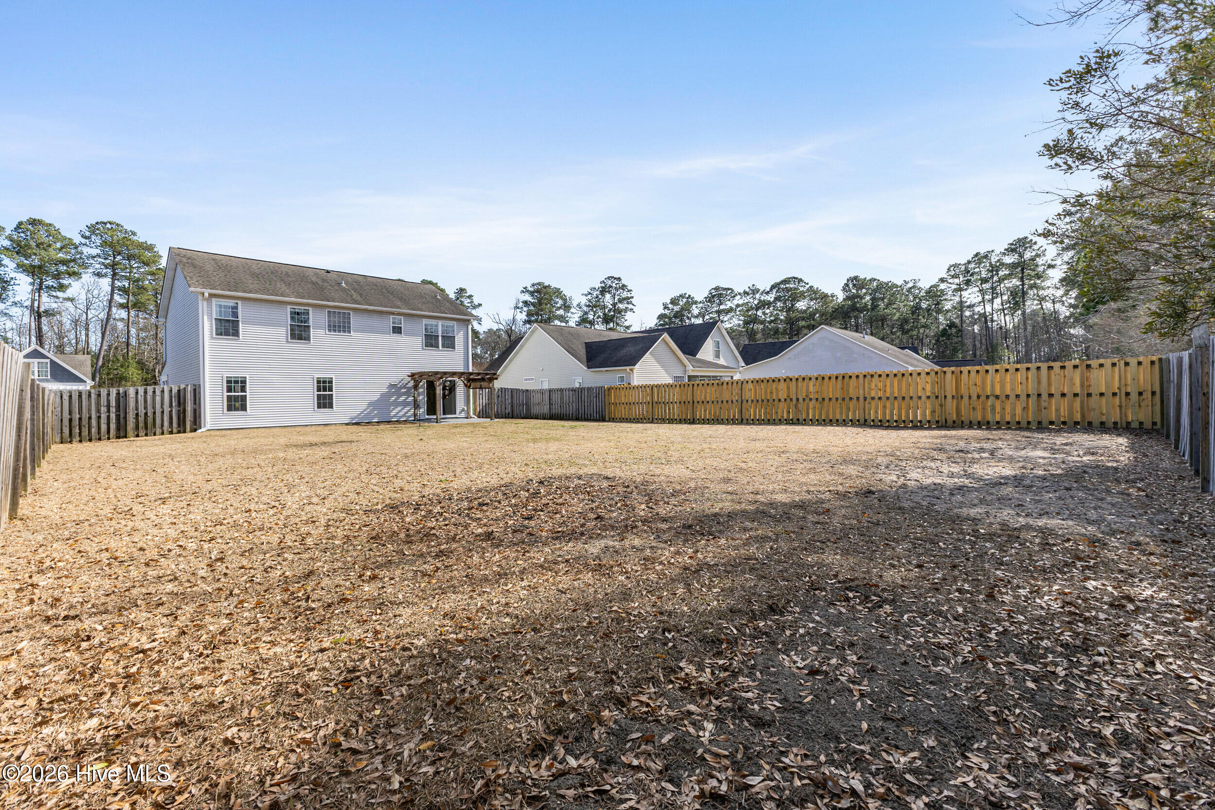 100557020 | Photo 30