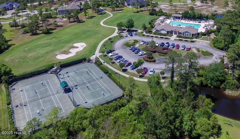 100518615 | Photo 76