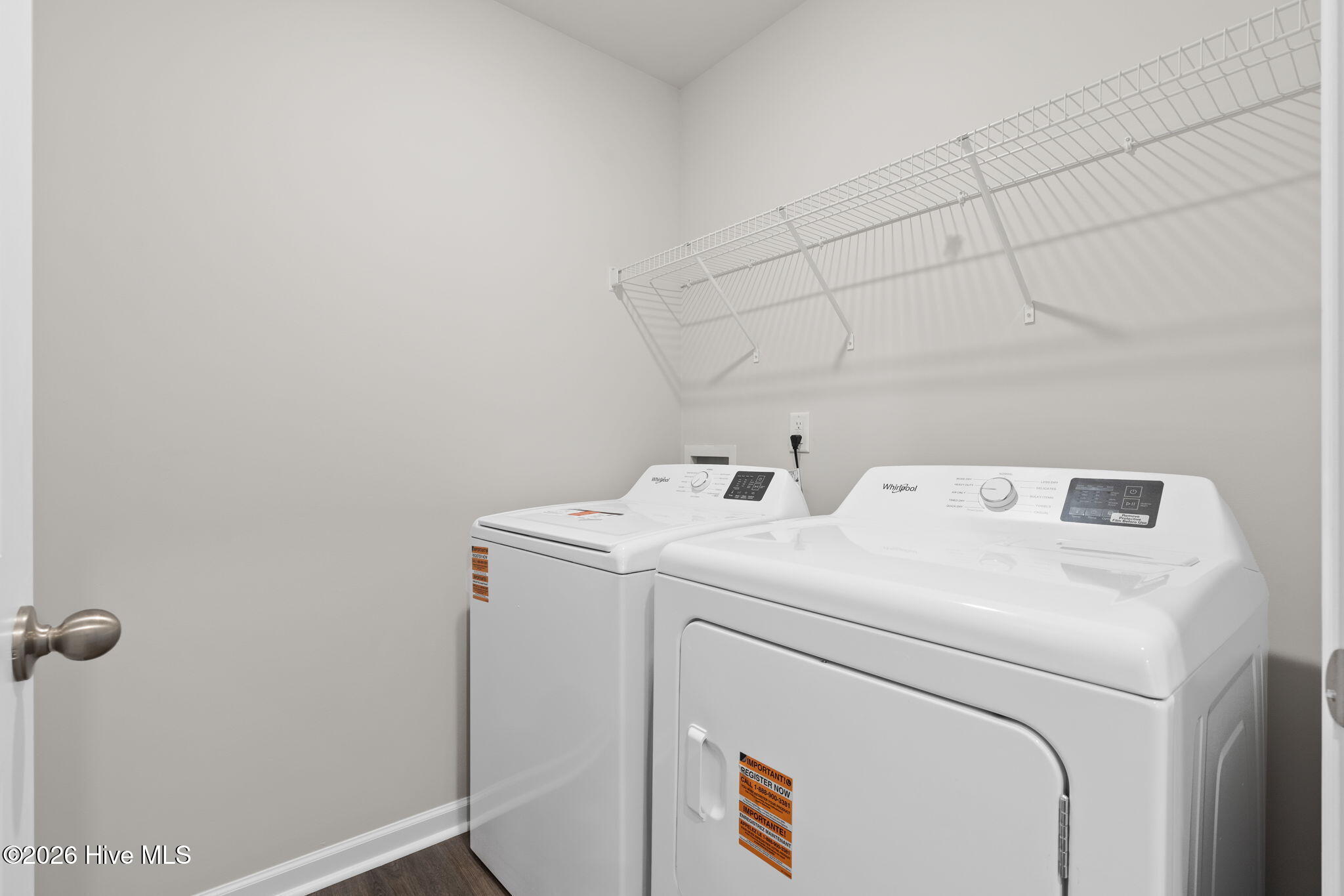 100546266 | Photo 38