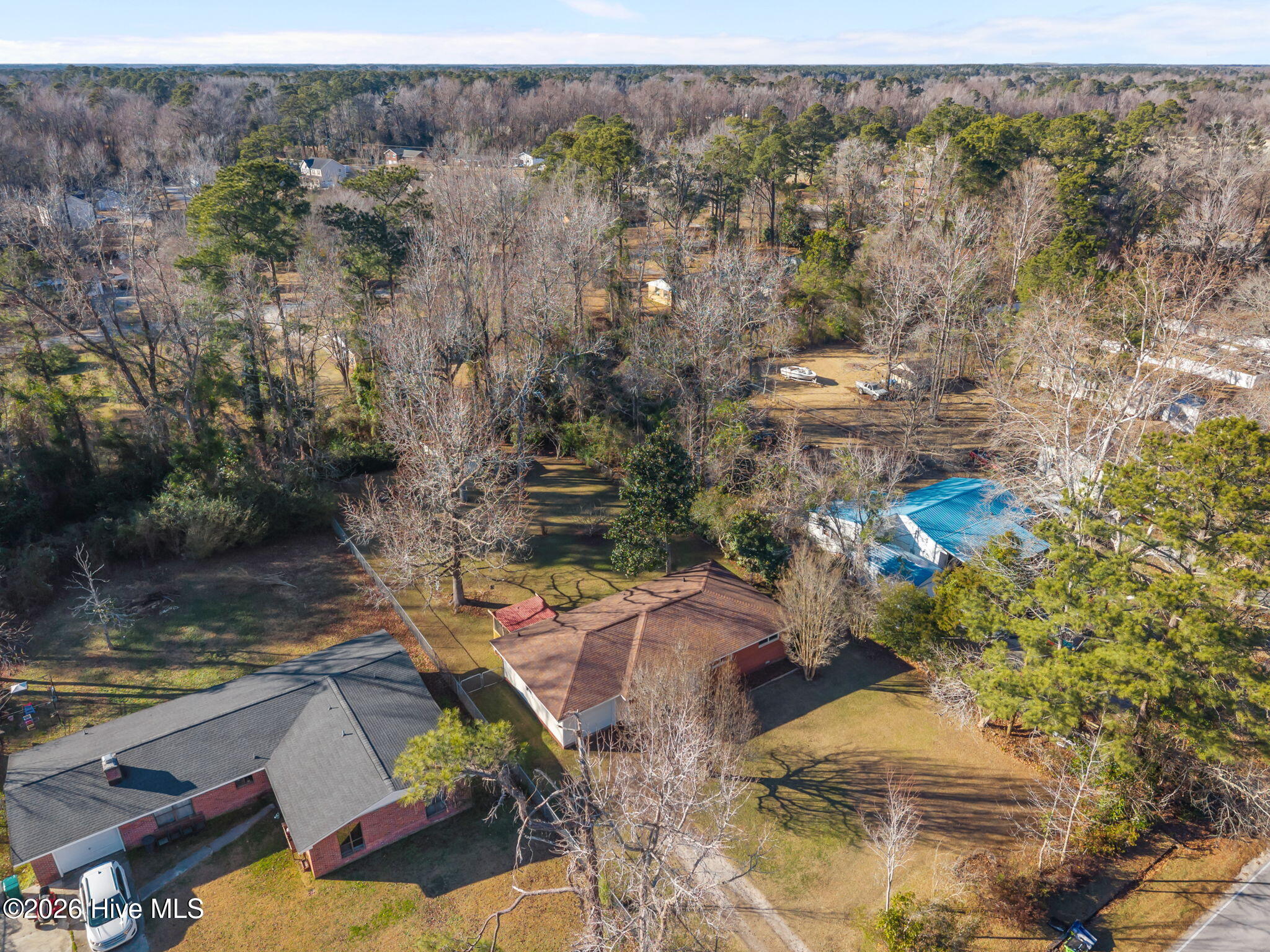 100548233 | Photo 32