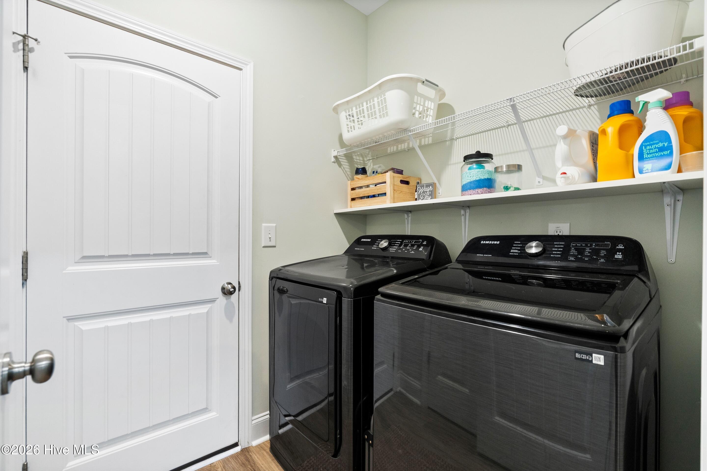 100547558 | Photo 26