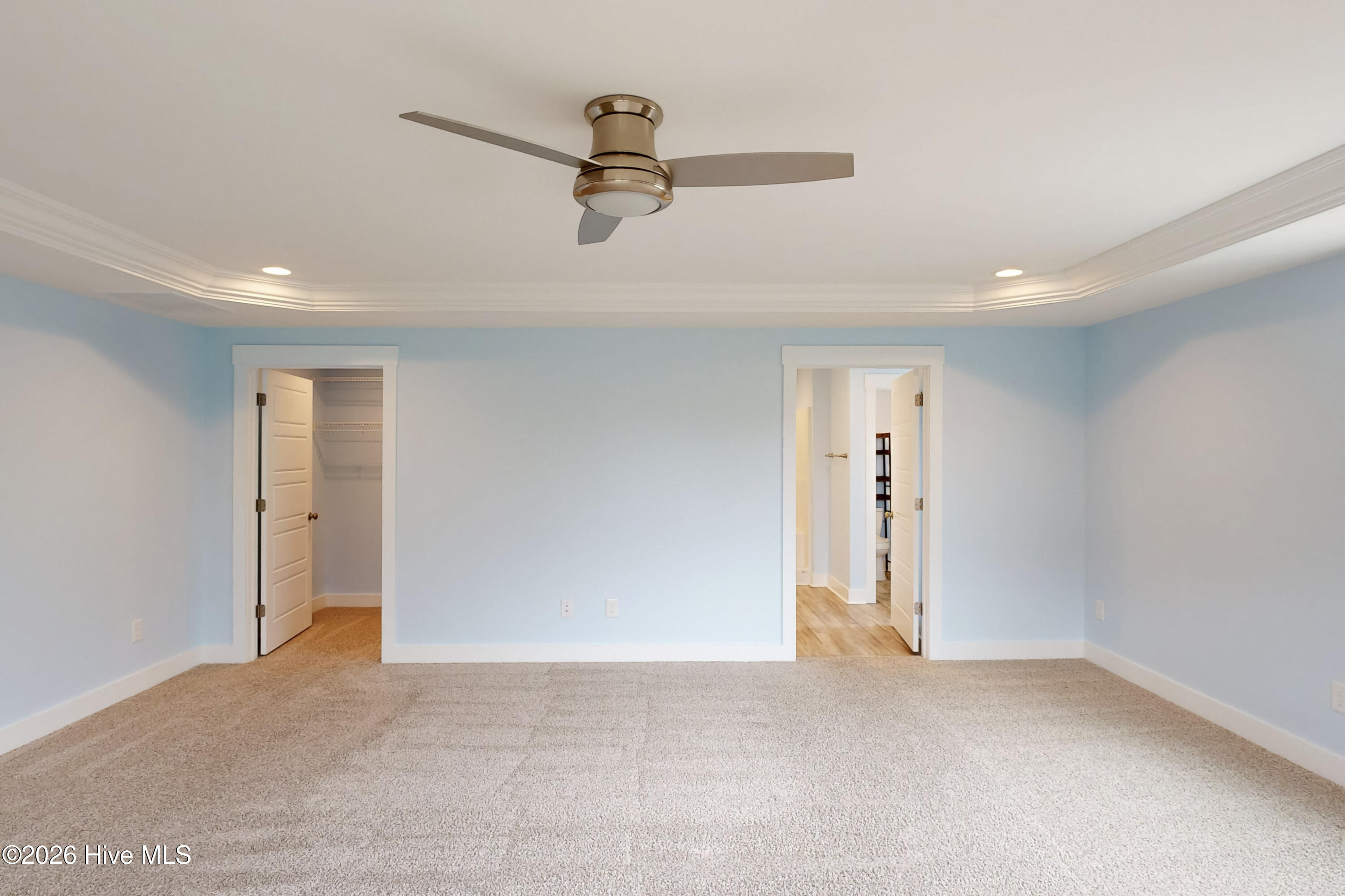 100557107 | Photo 35