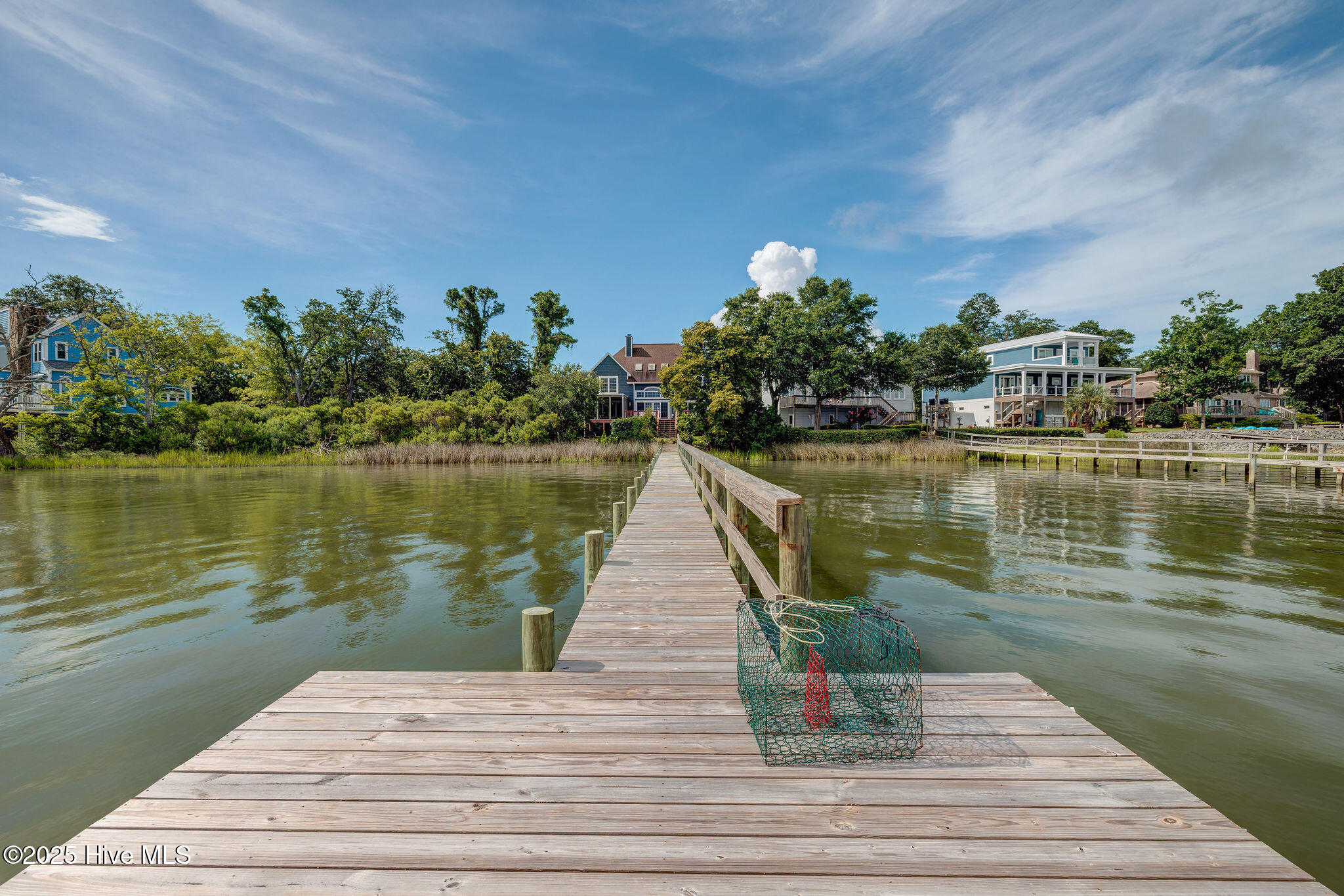 100519748 | Photo 27