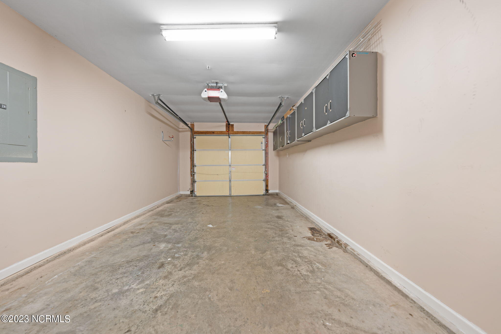 24-web-or-mls-1128 Sunburst Way - 24