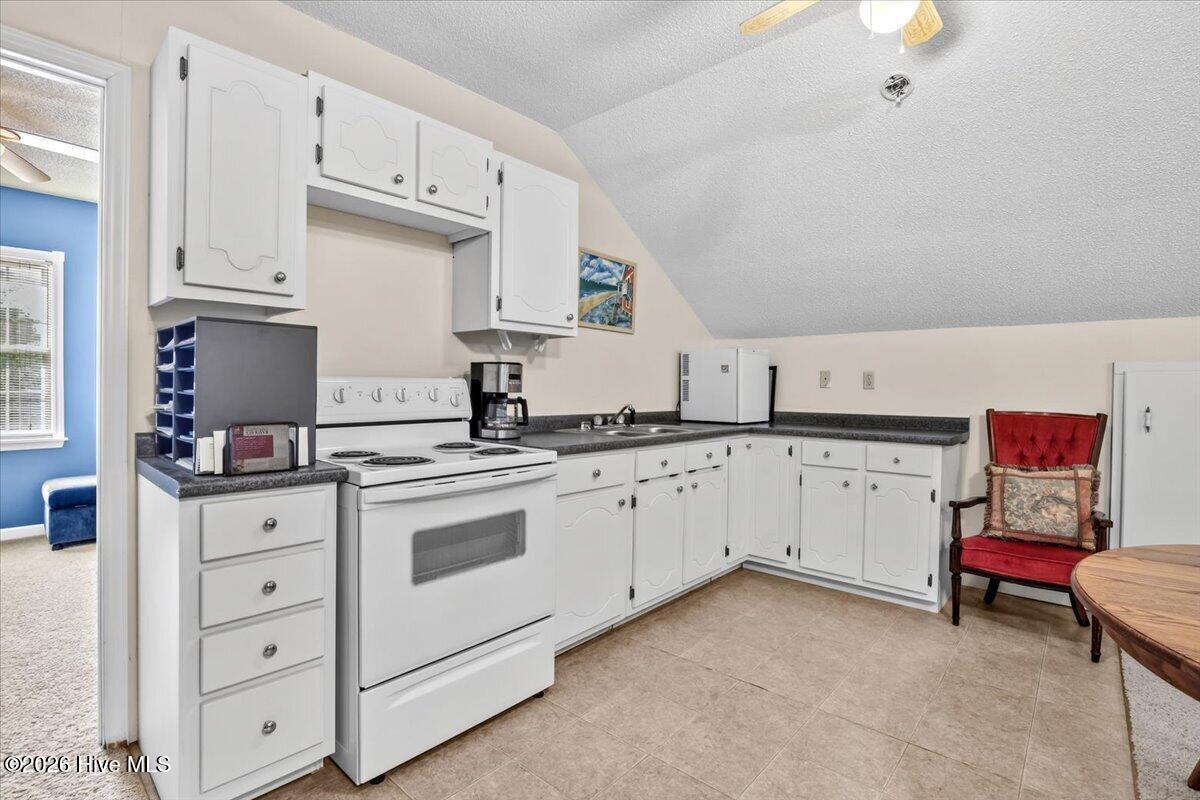 43-105 W Raintree Ln-43