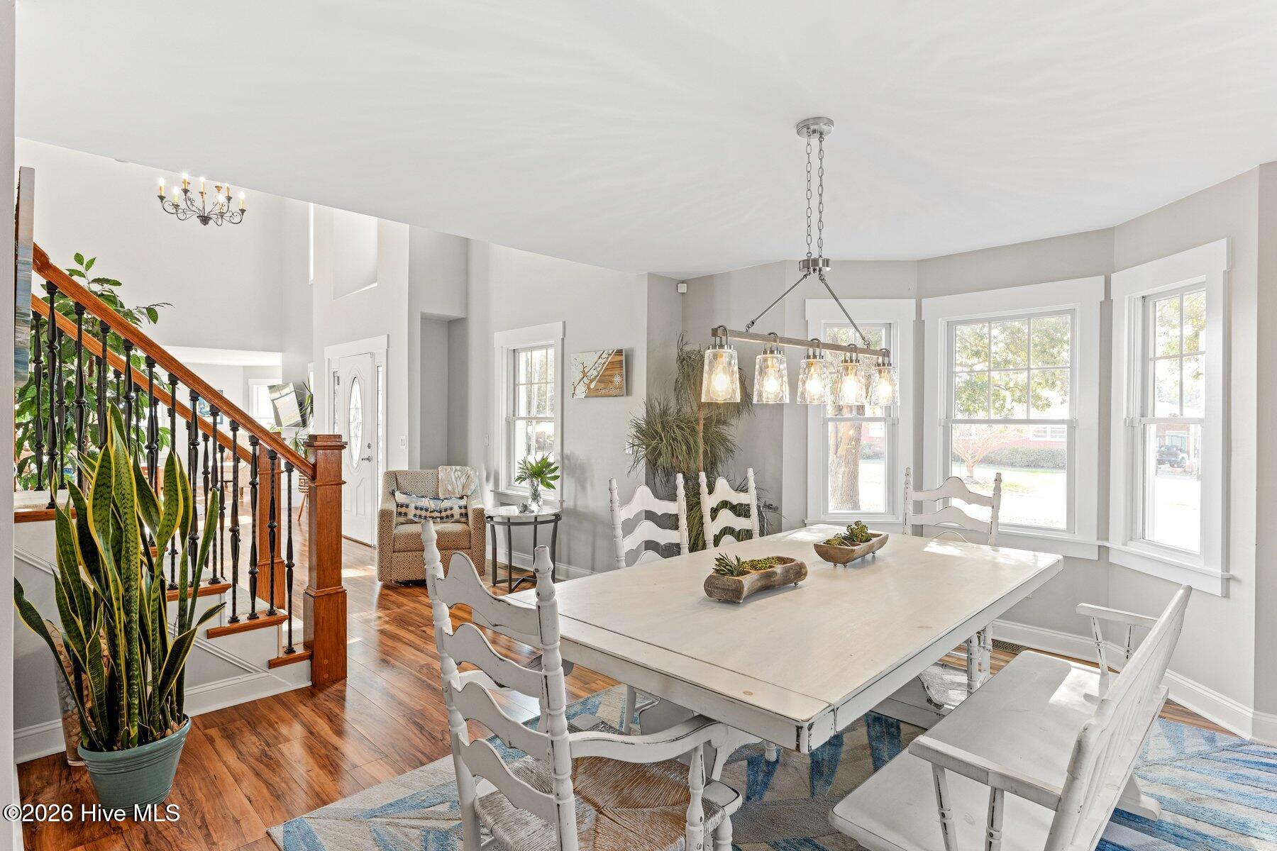 100551299 | Photo 16