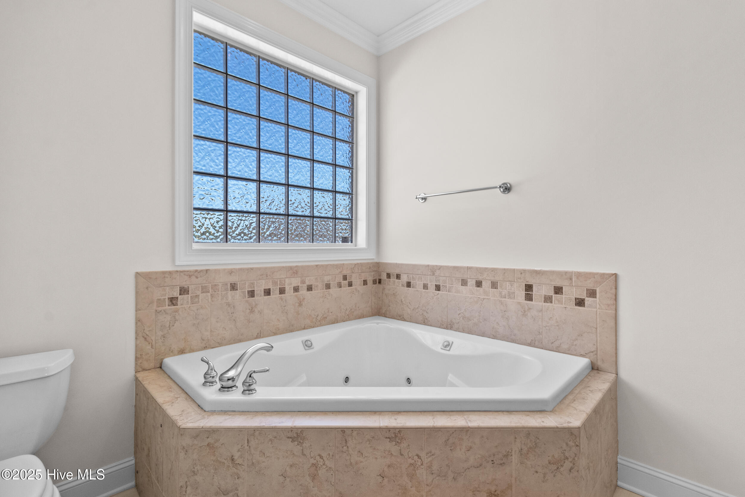 100541482 | Photo 26