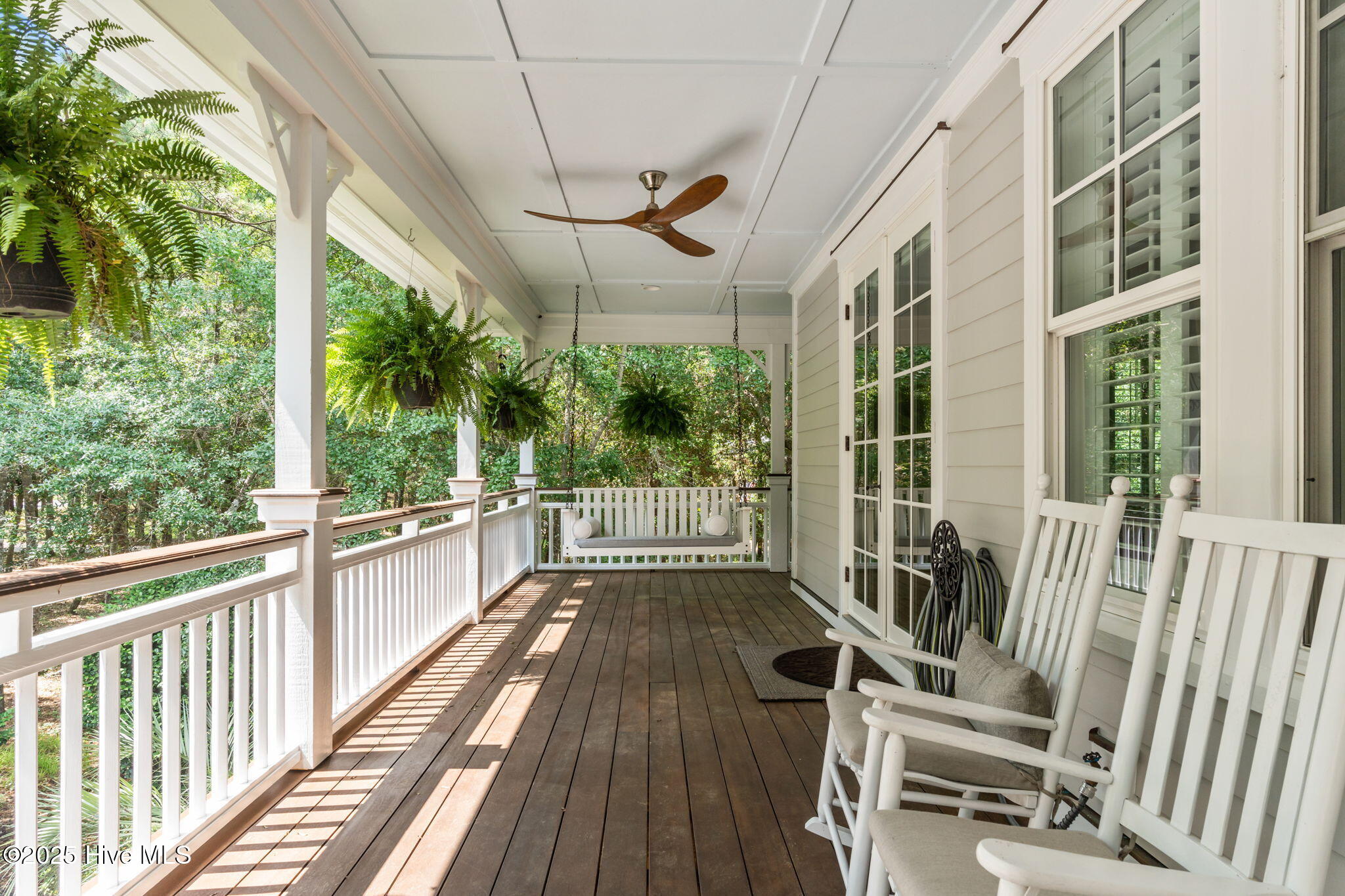 100512246 | Photo 10