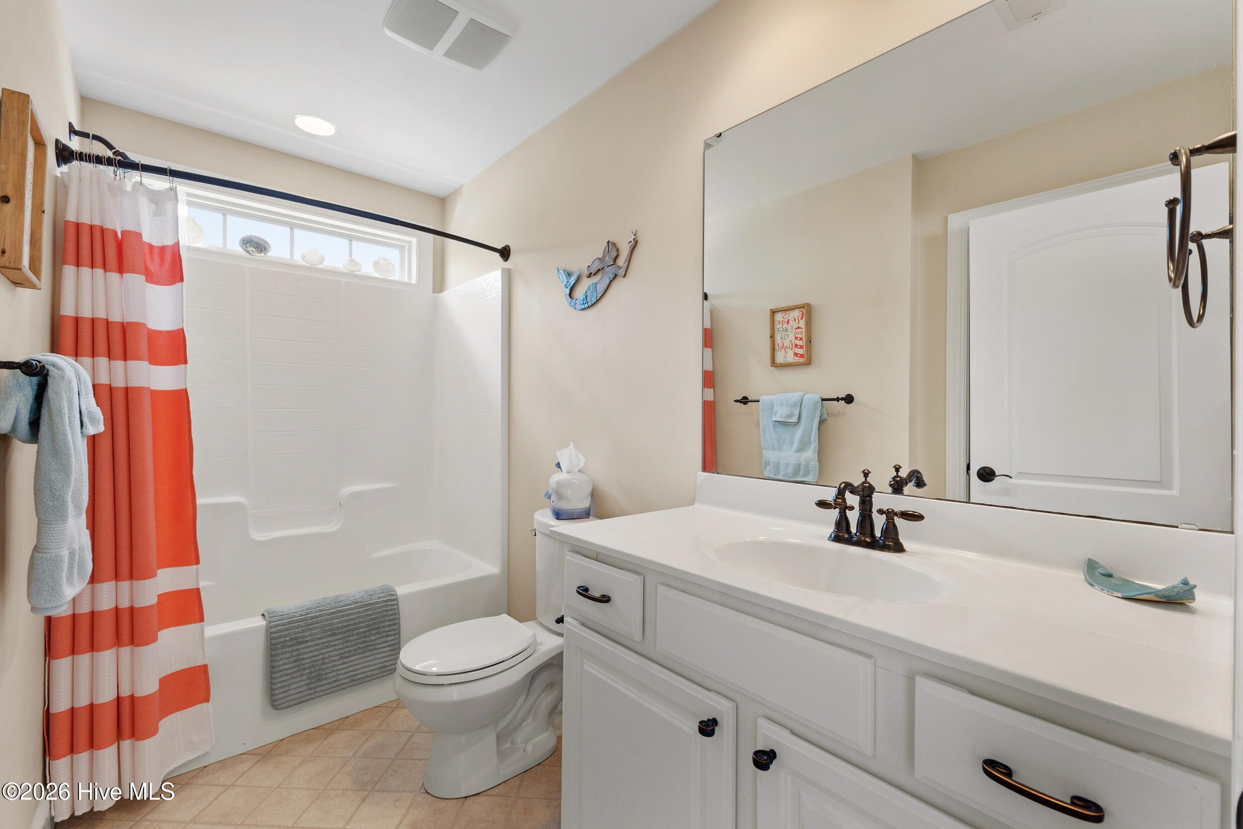 100564508 | Photo 27