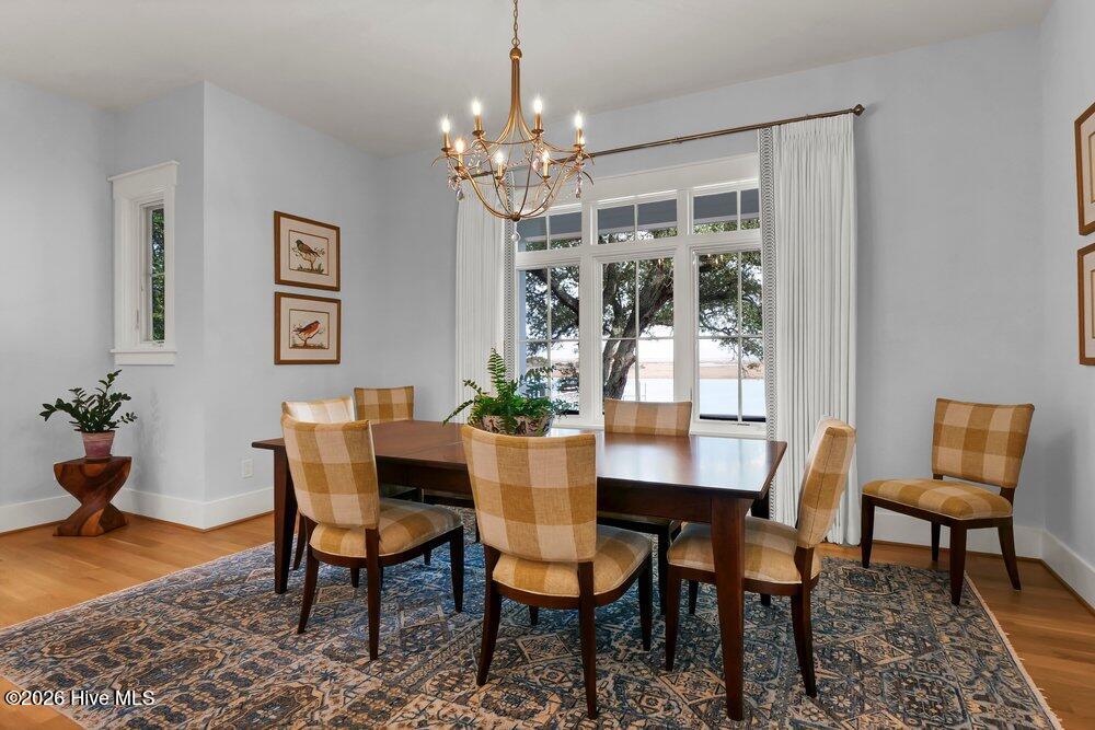 100552560 | Photo 17