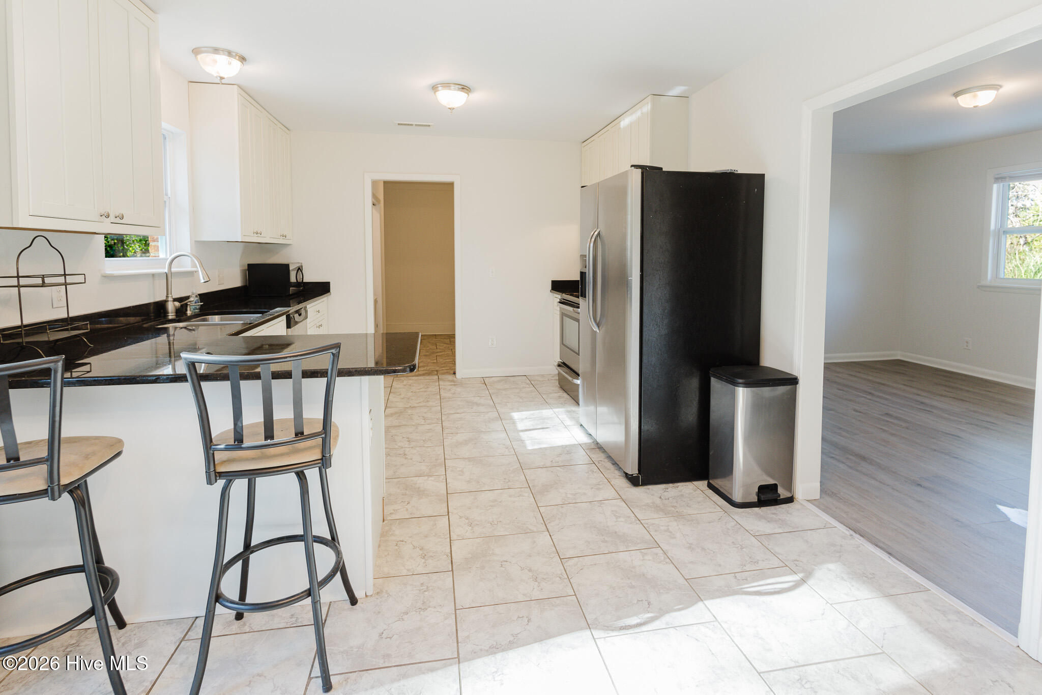 100550939 | Photo 28