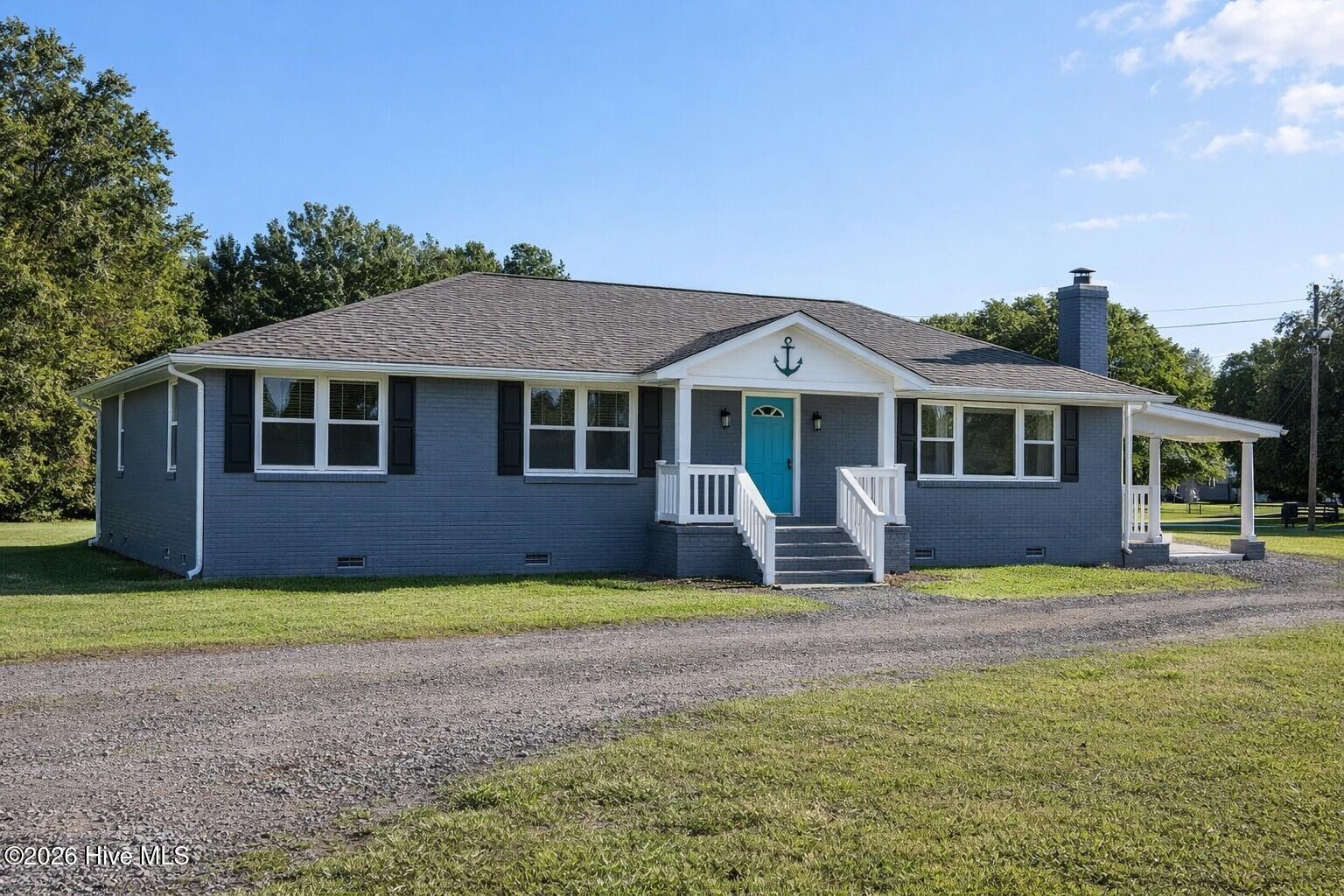 786 Old Winberry Road,Newport