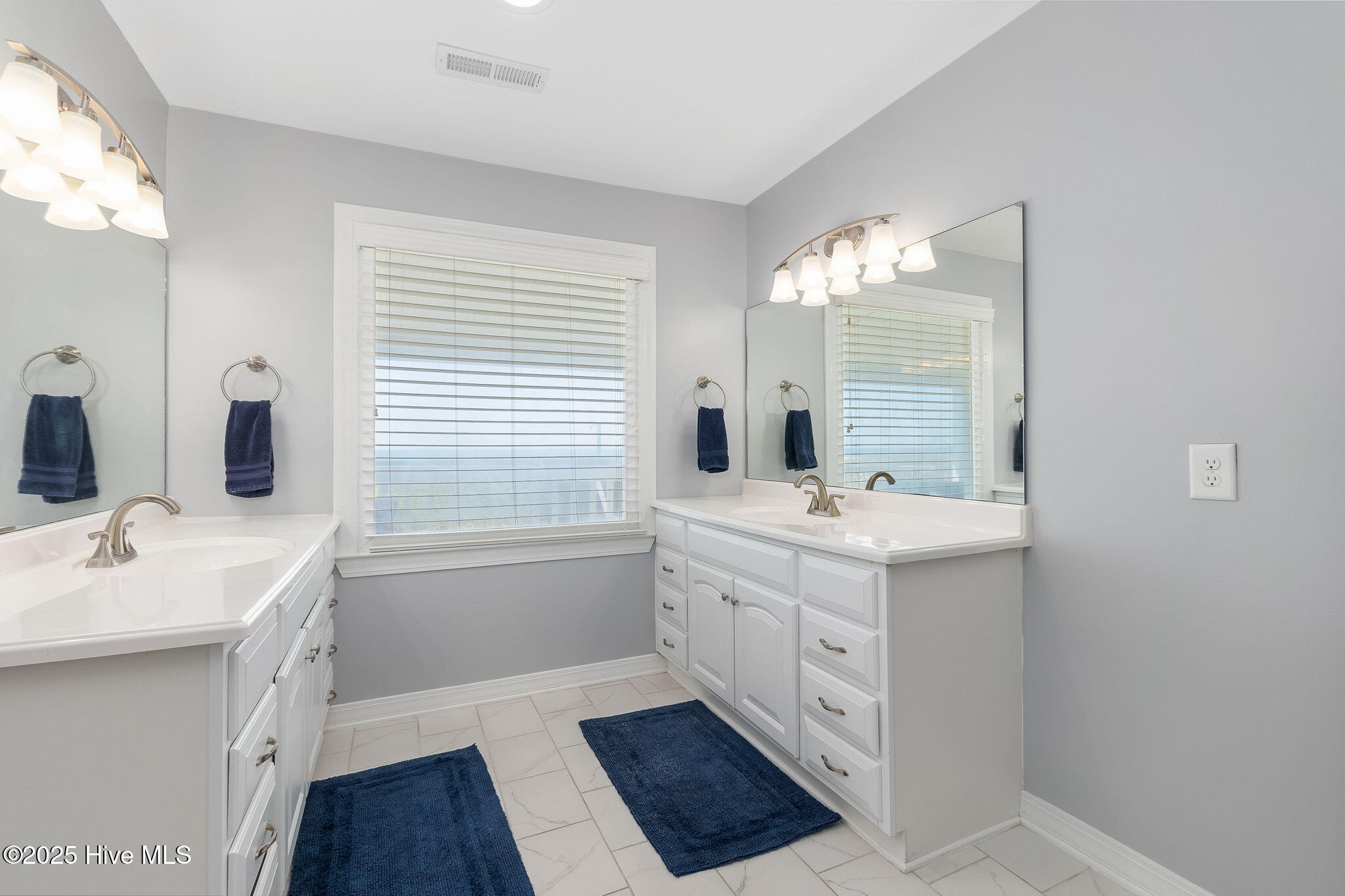 300 Ocean Blvd Extension B,Atlantic Beach