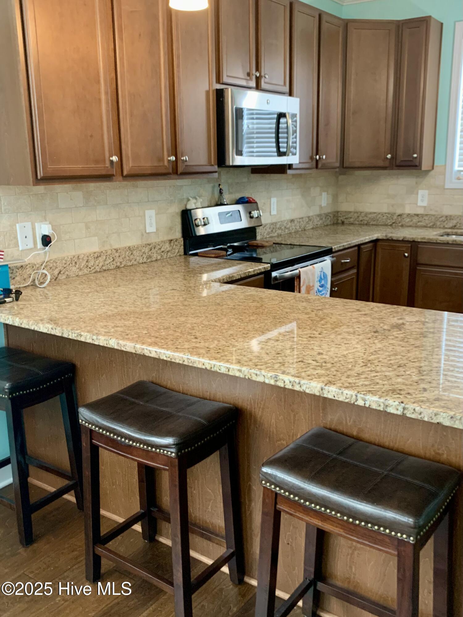 100536015 | Photo 22